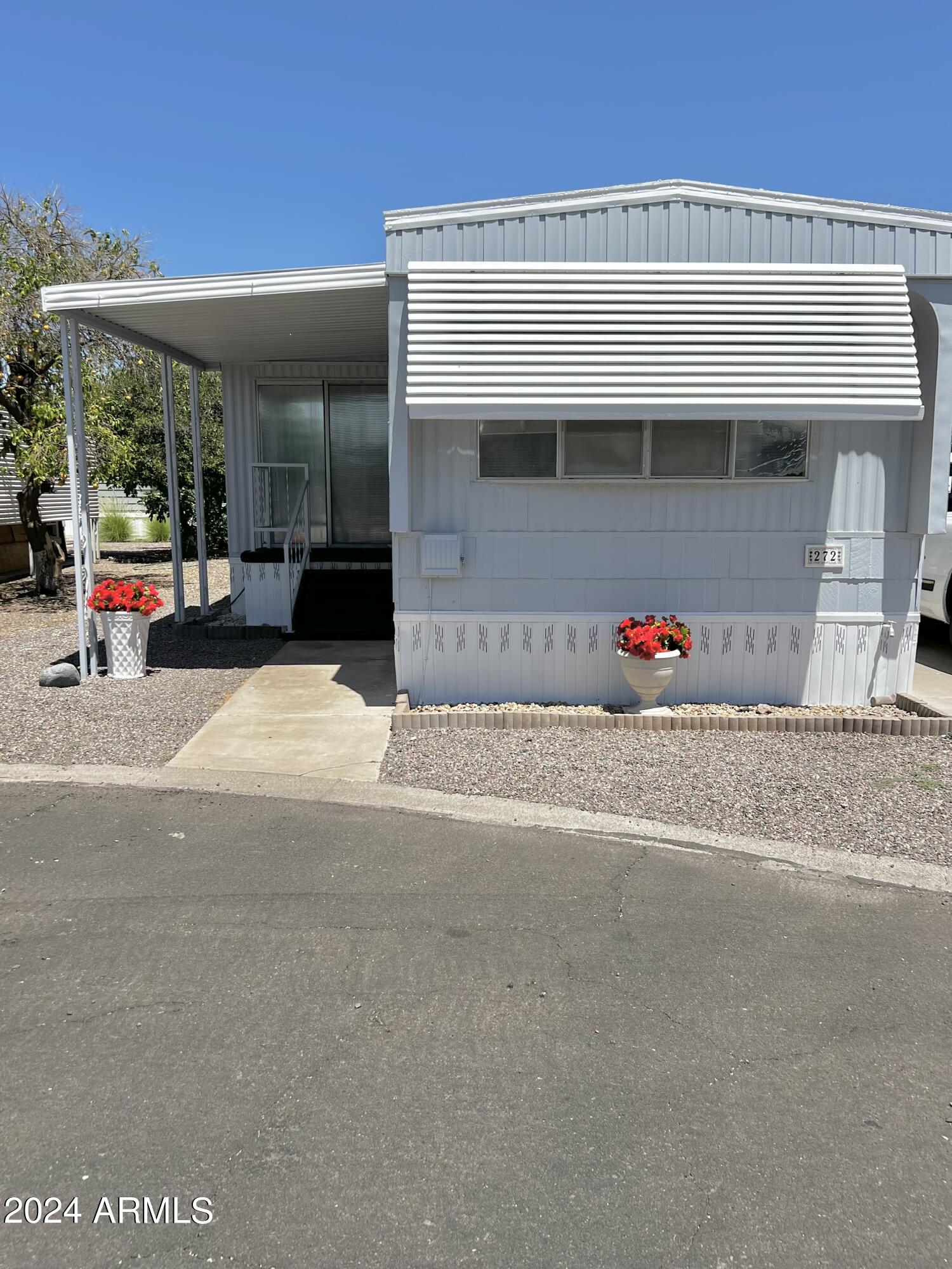 Friendly village of Orangewood - Residential