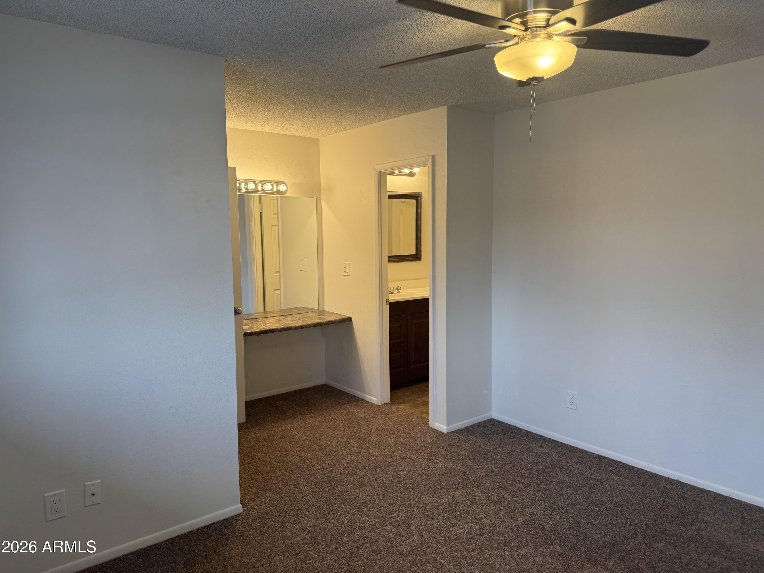 WEST PLAZA TOWNHOUSE UNIT 2 RESUBDIVISION - Residential