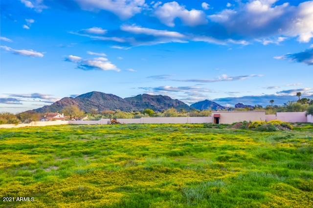 SQUAW PEAK ESTATES TR 7, 10 - Land