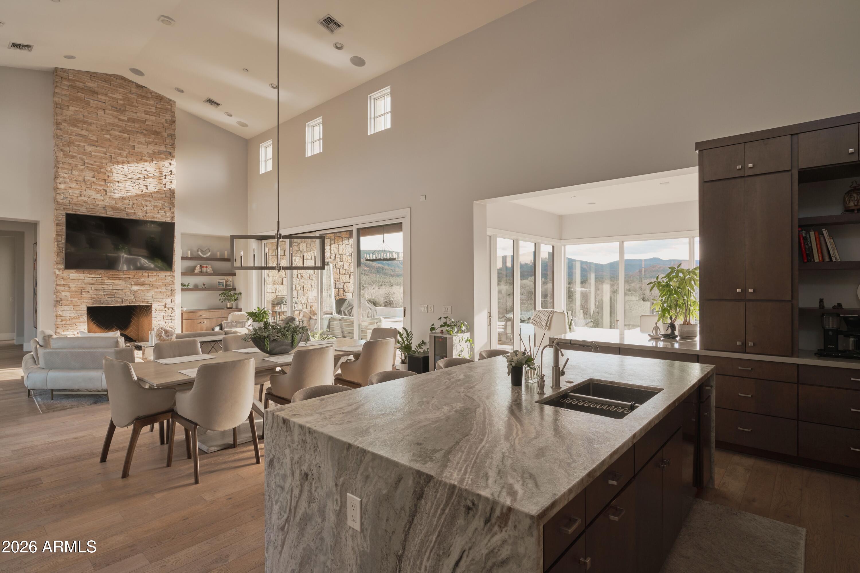 SEDONA RANCH - Residential