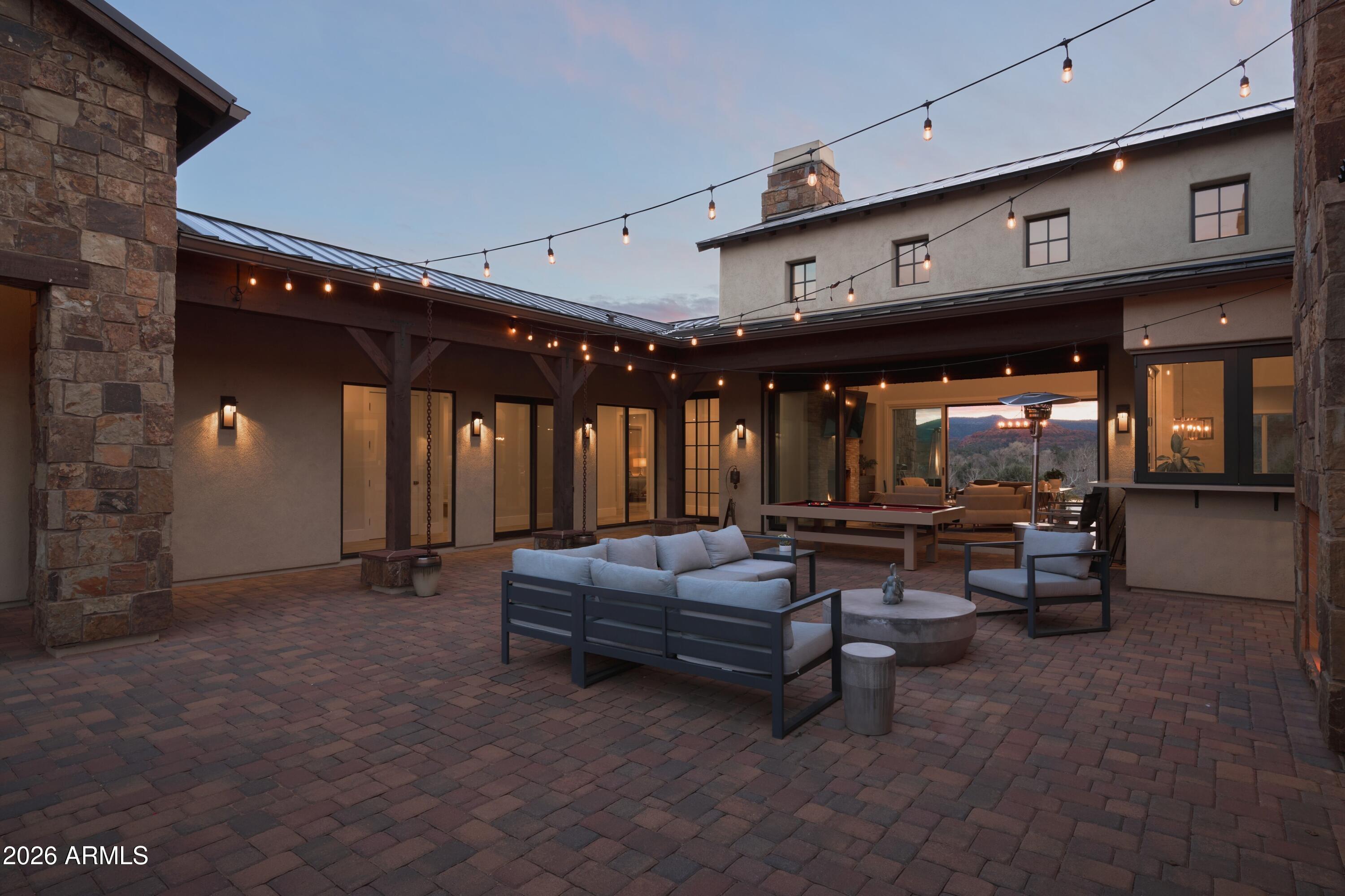 SEDONA RANCH - Residential