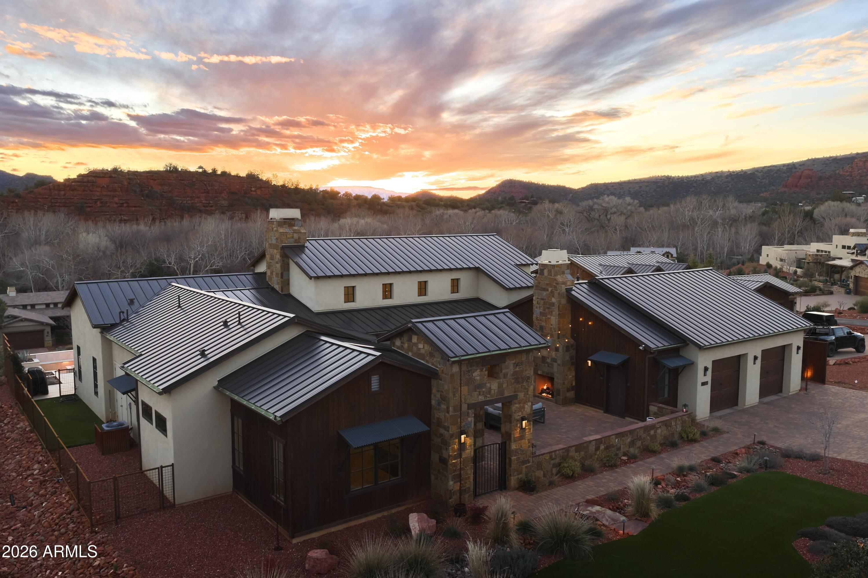 SEDONA RANCH - Residential