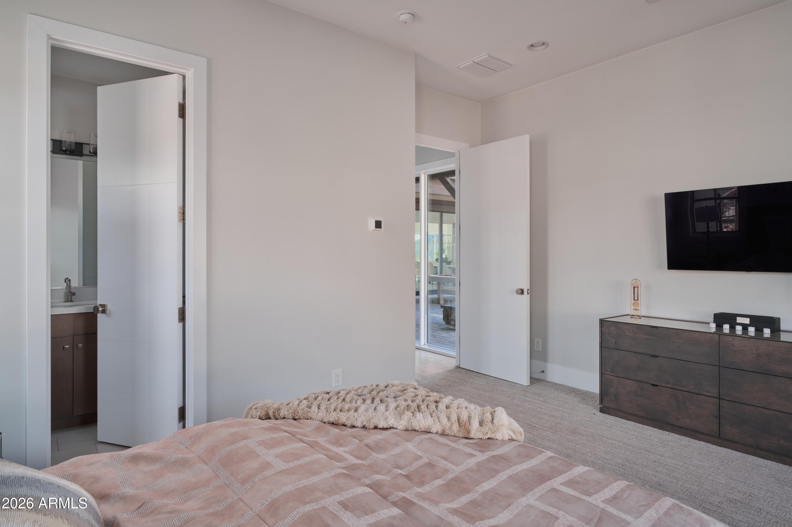 SEDONA RANCH - Residential