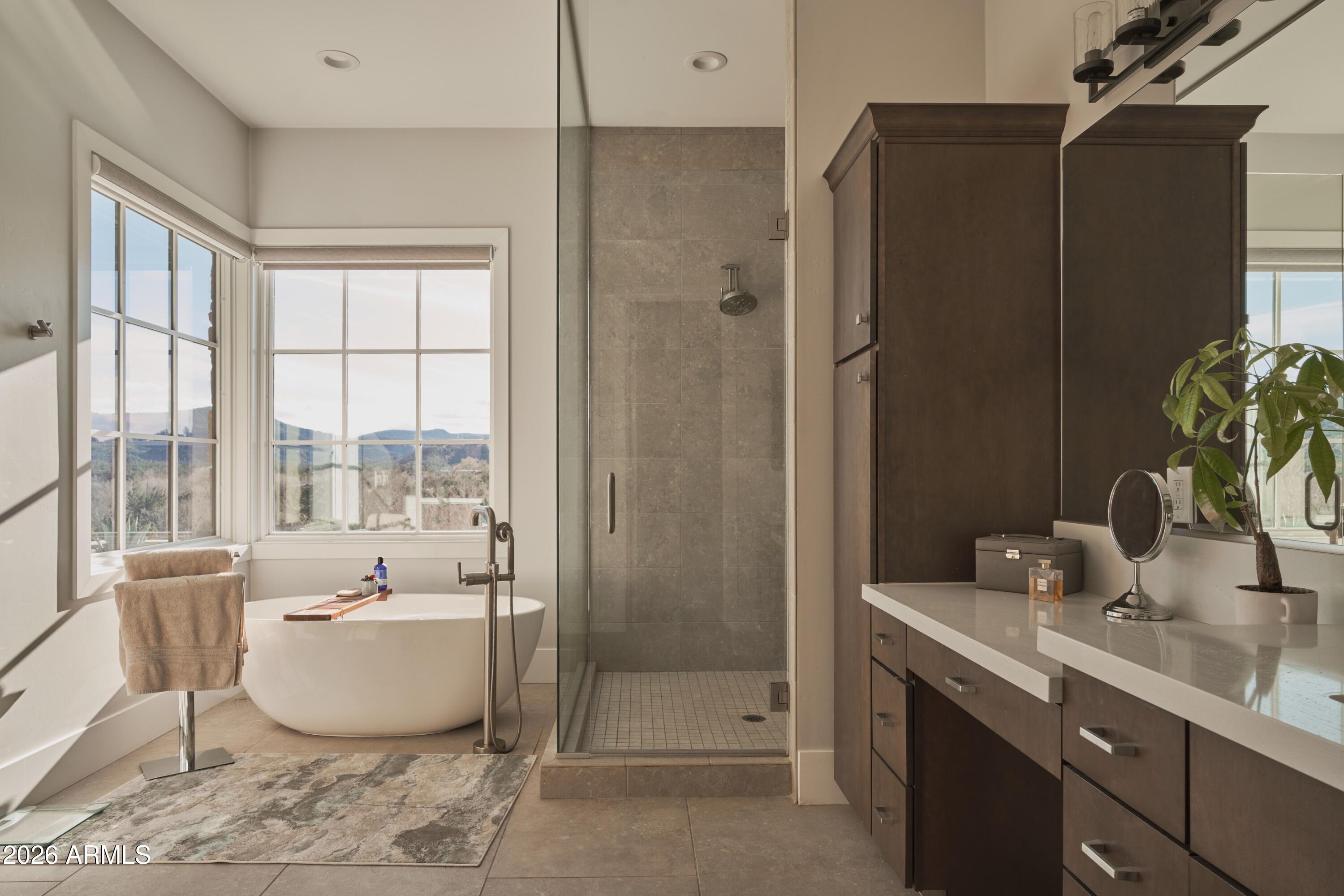 SEDONA RANCH - Residential