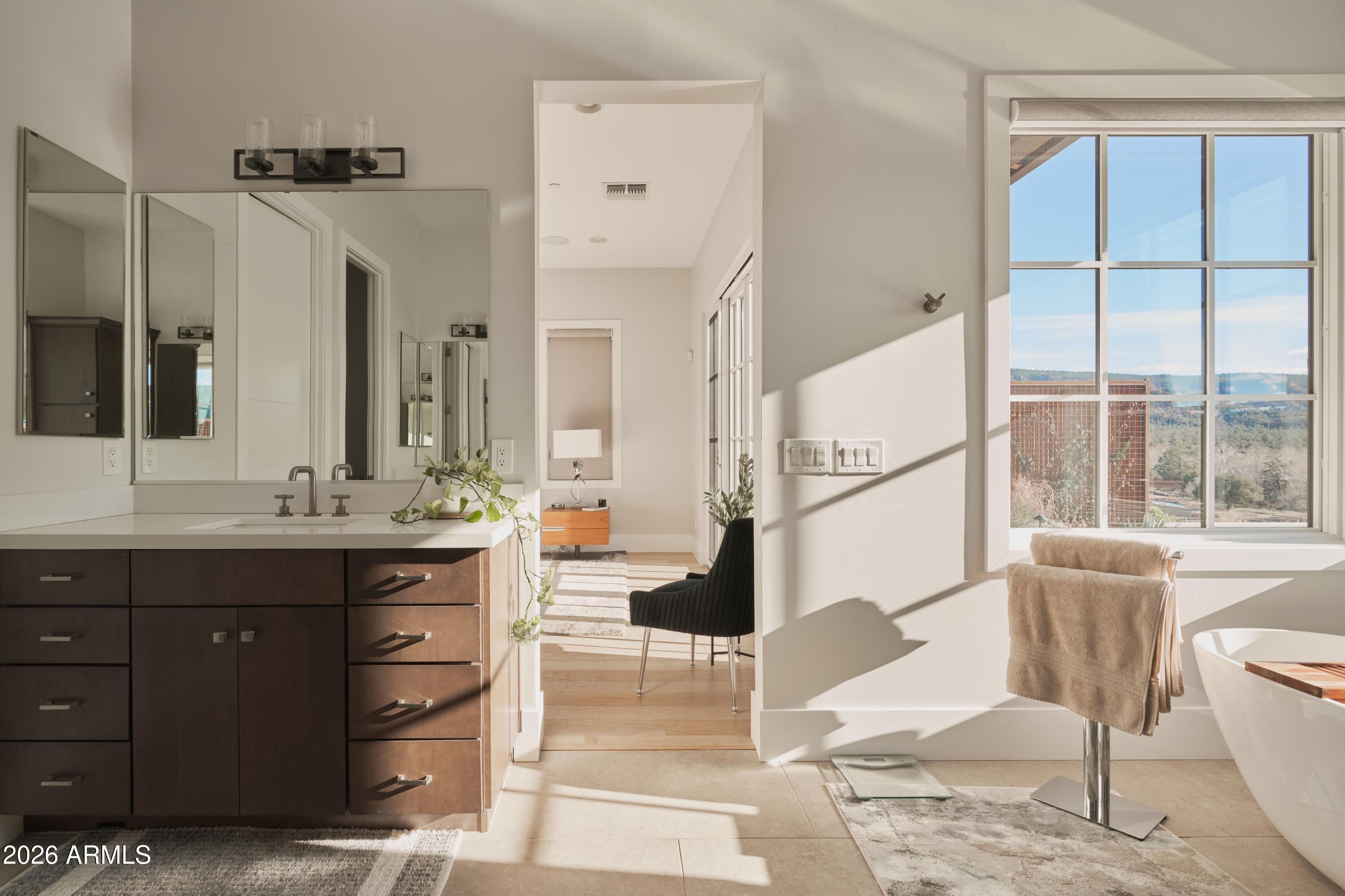 SEDONA RANCH - Residential