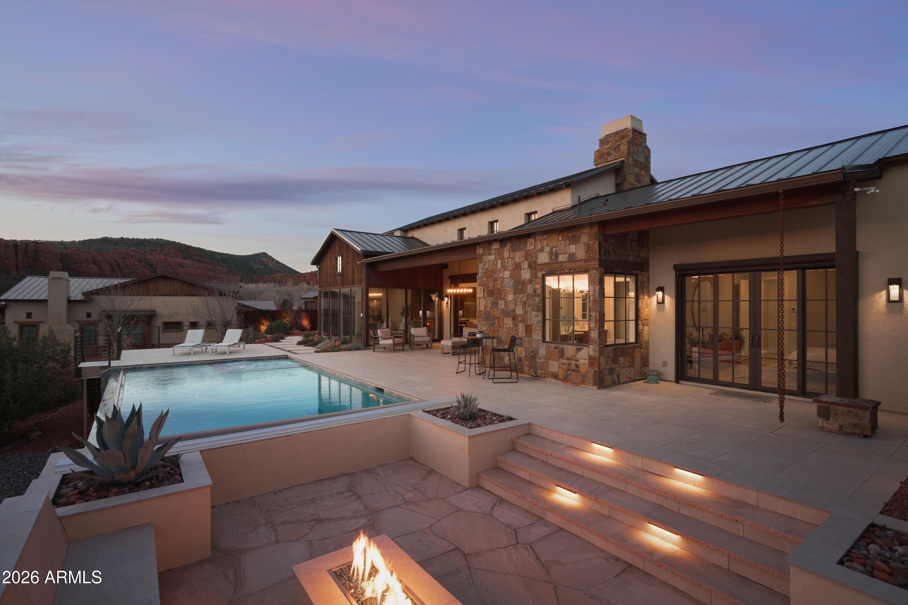 SEDONA RANCH - Residential