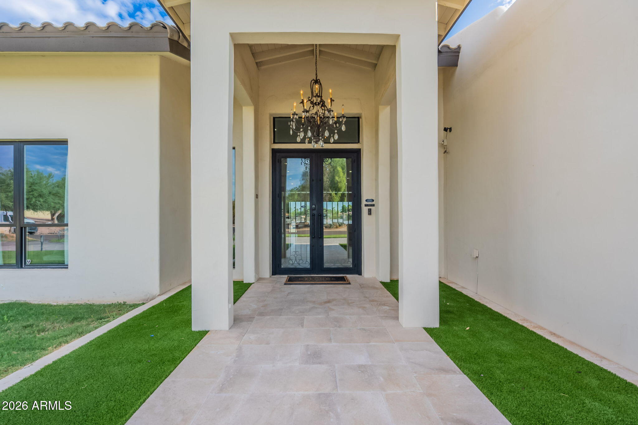 SUNDOWN MANOR - Residential