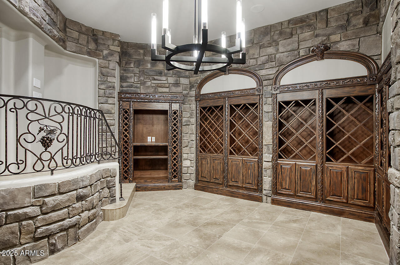 ESTANCIA - Residential