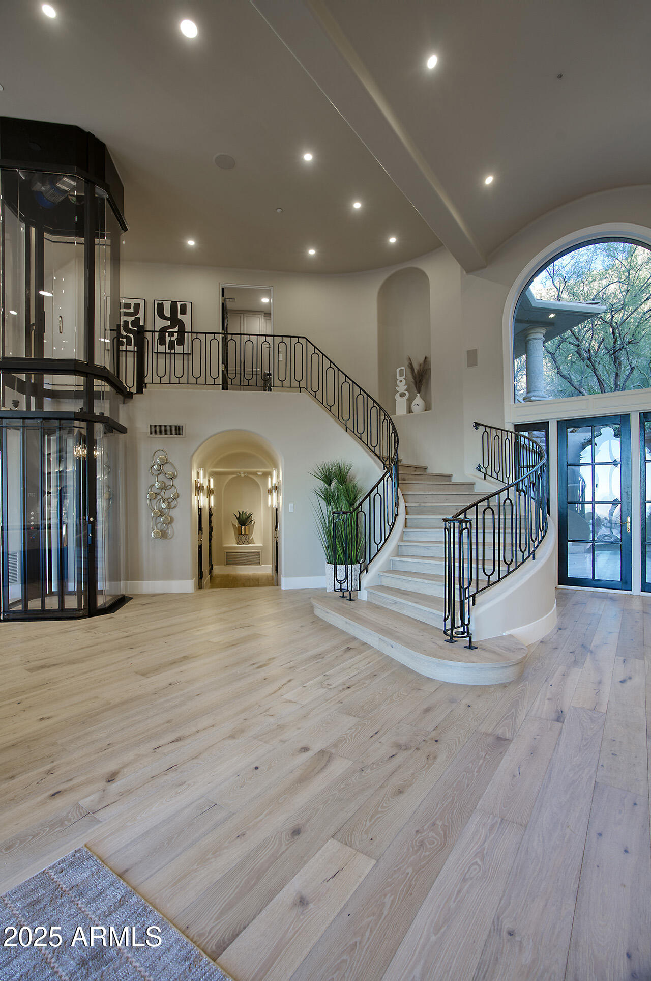 ESTANCIA - Residential