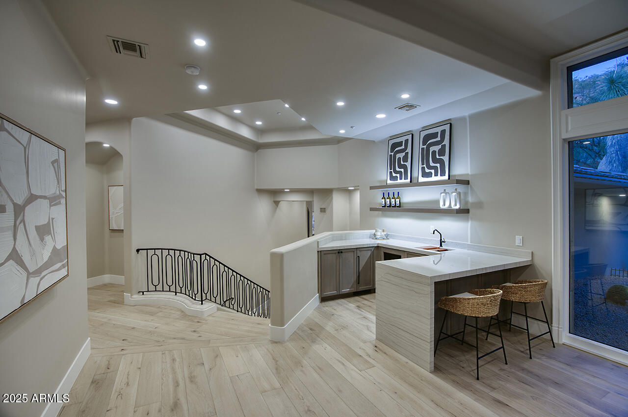 ESTANCIA - Residential