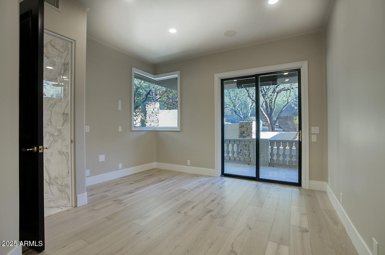 ESTANCIA - Residential