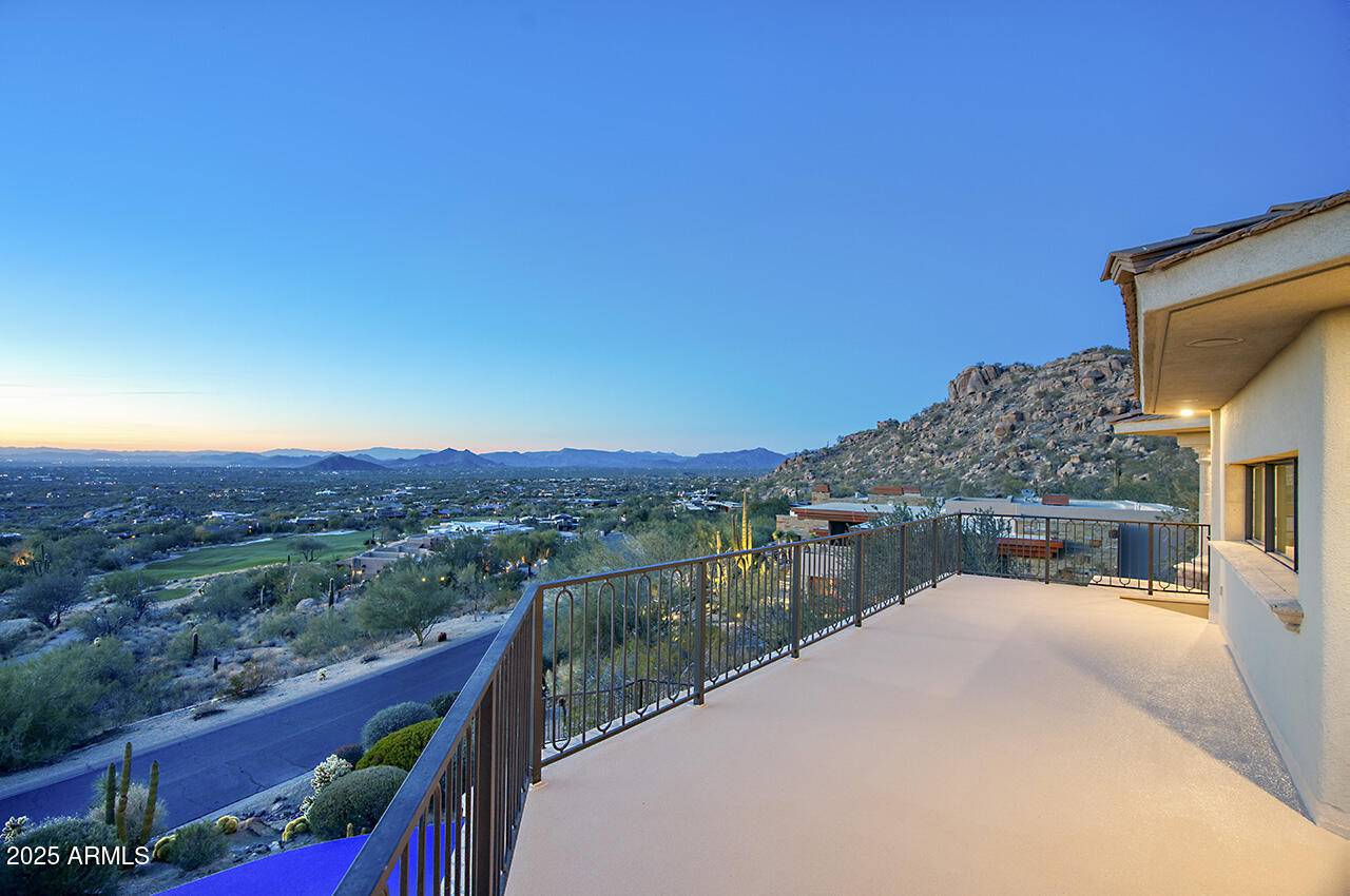 ESTANCIA - Residential
