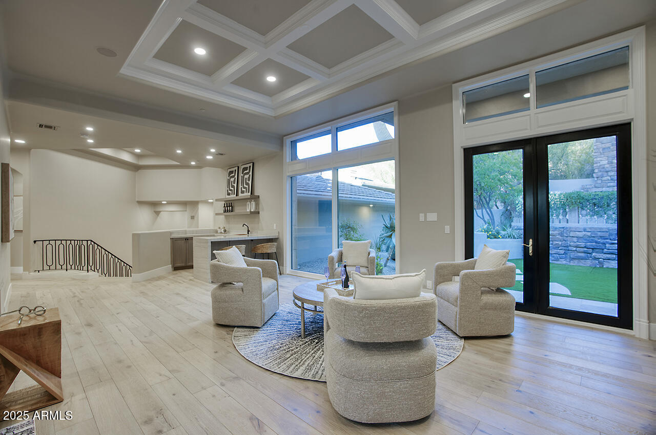 ESTANCIA - Residential