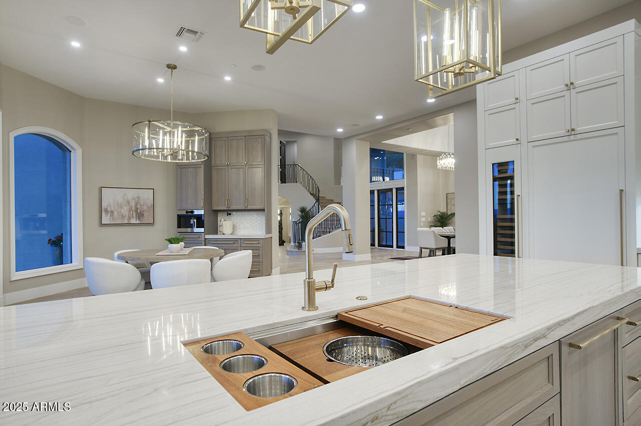 ESTANCIA - Residential