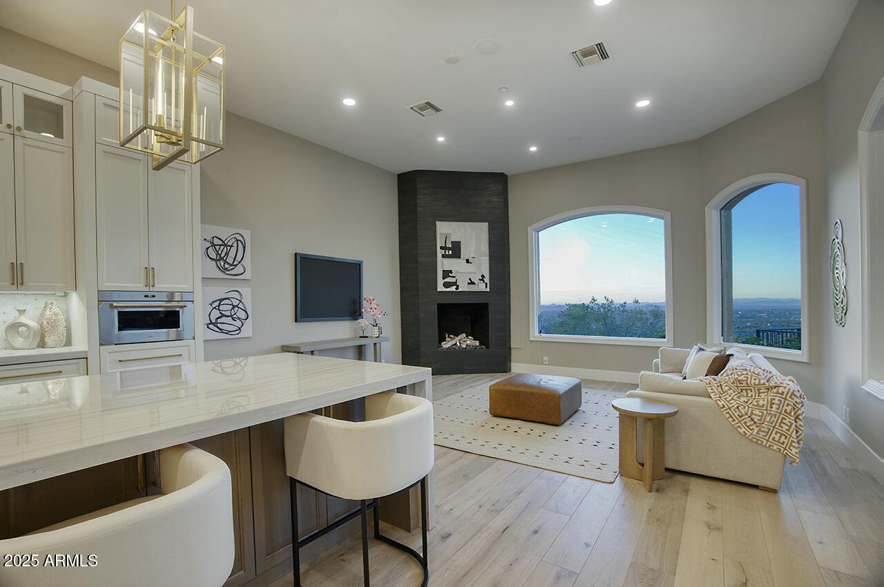 ESTANCIA - Residential