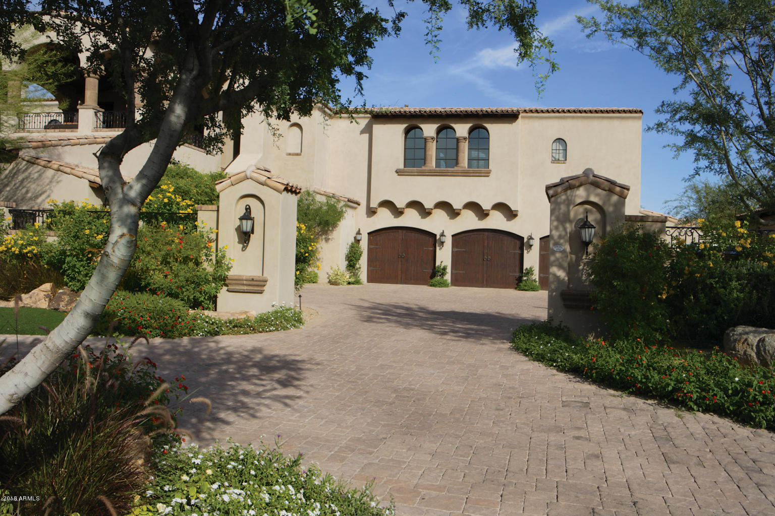 PRADO ESTATES - Residential