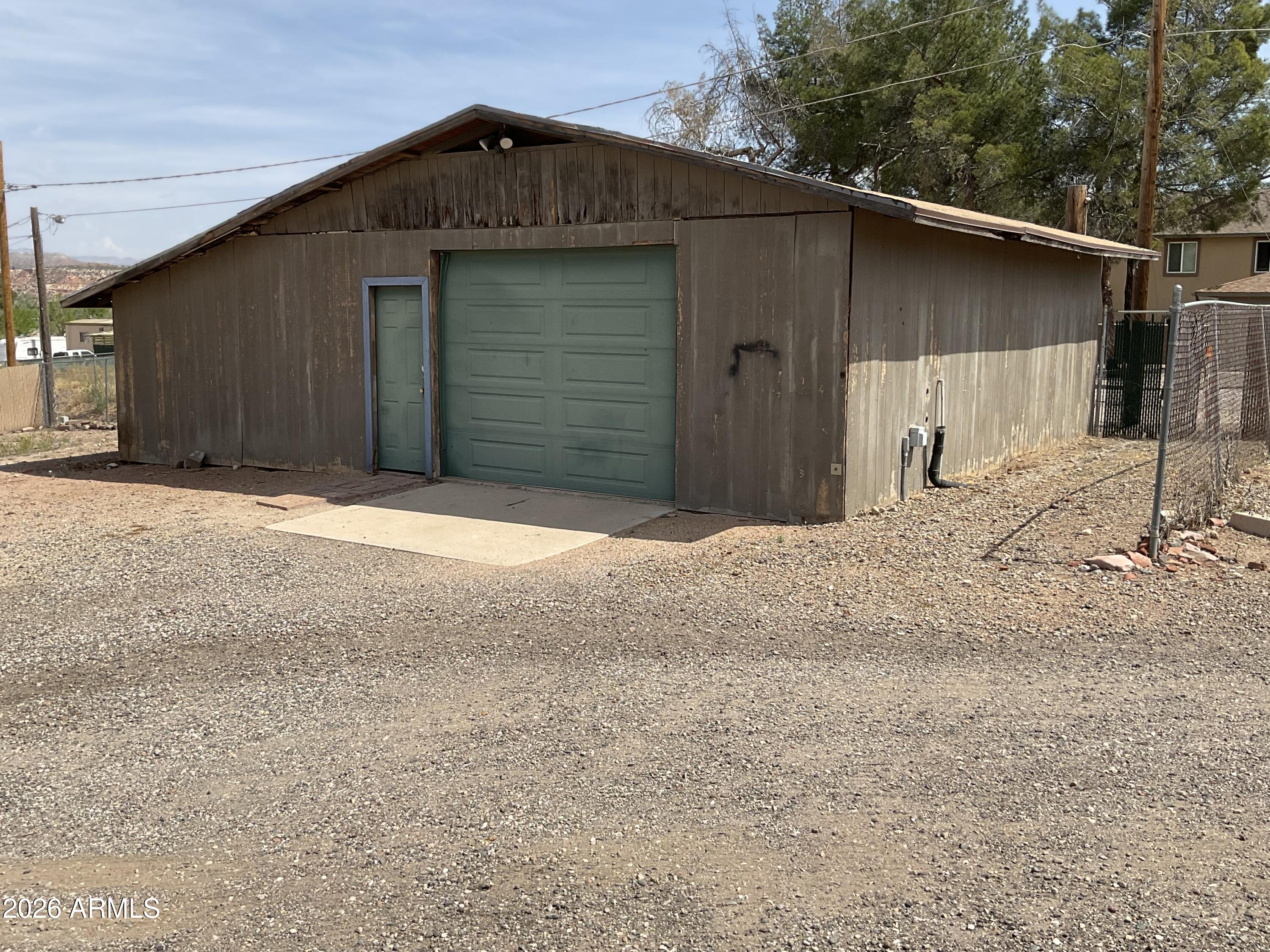 Metes & Bounds - Commercial Sale