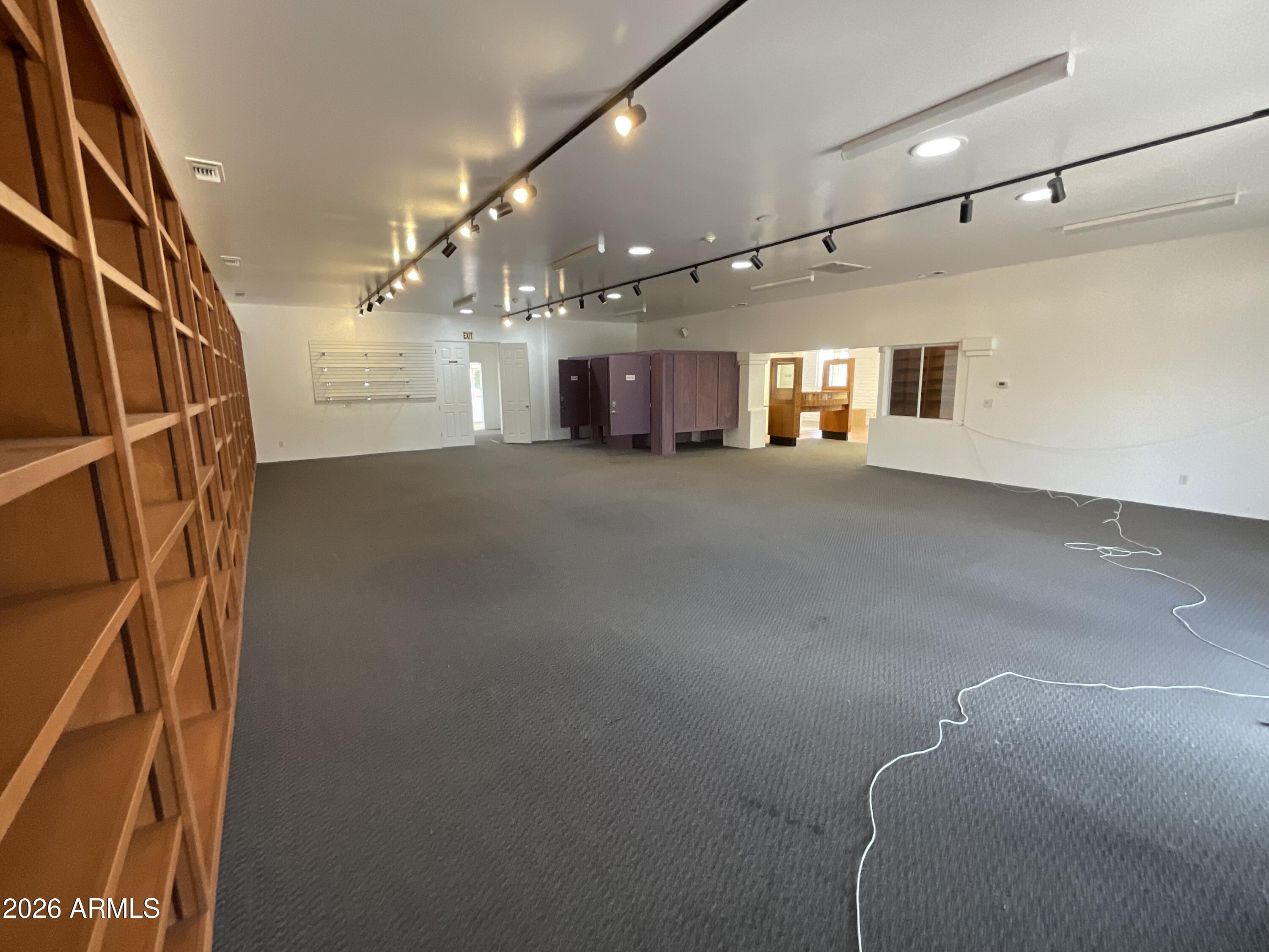 Metes & Bounds - Commercial Sale