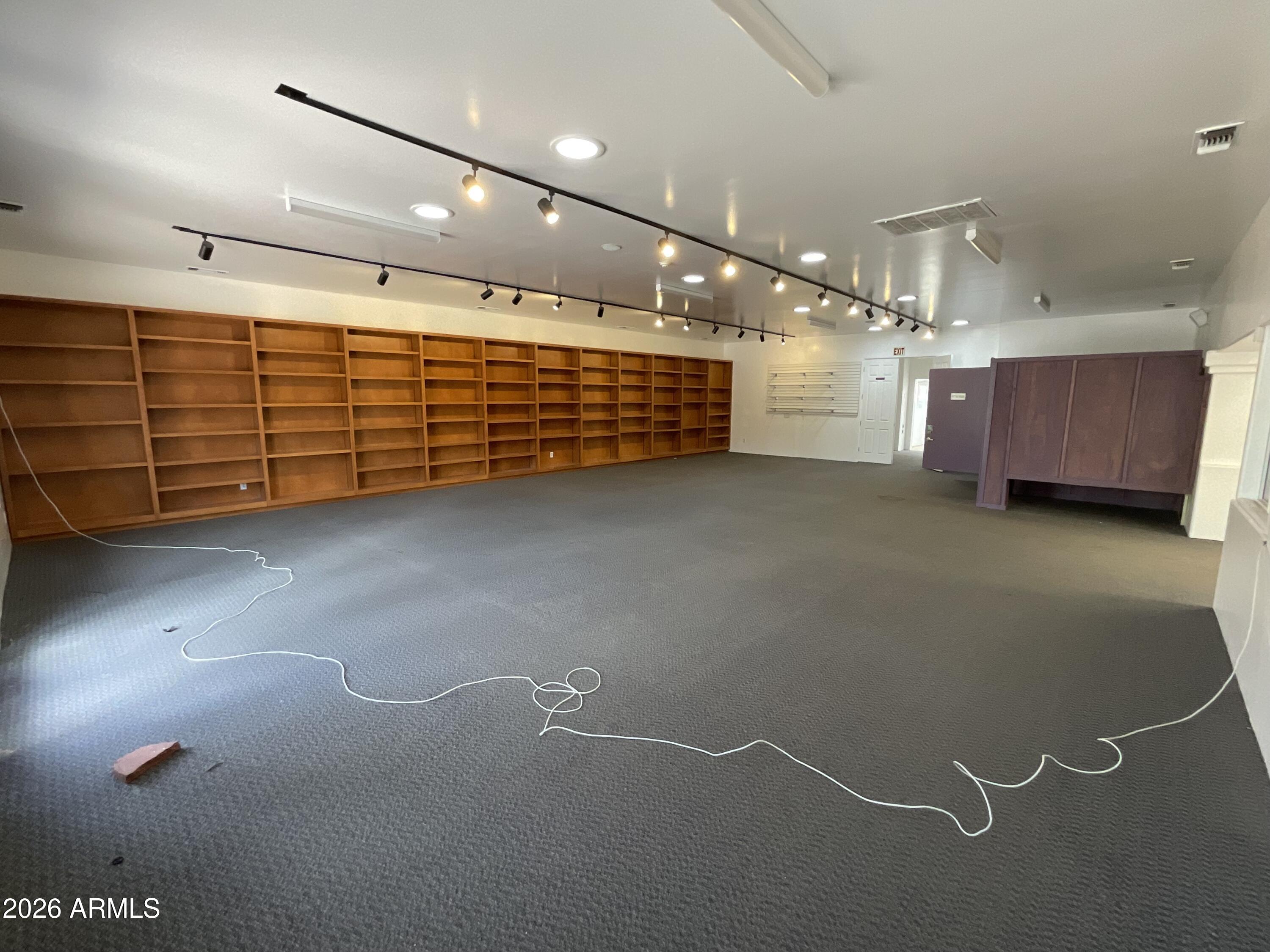 Metes & Bounds - Commercial Sale