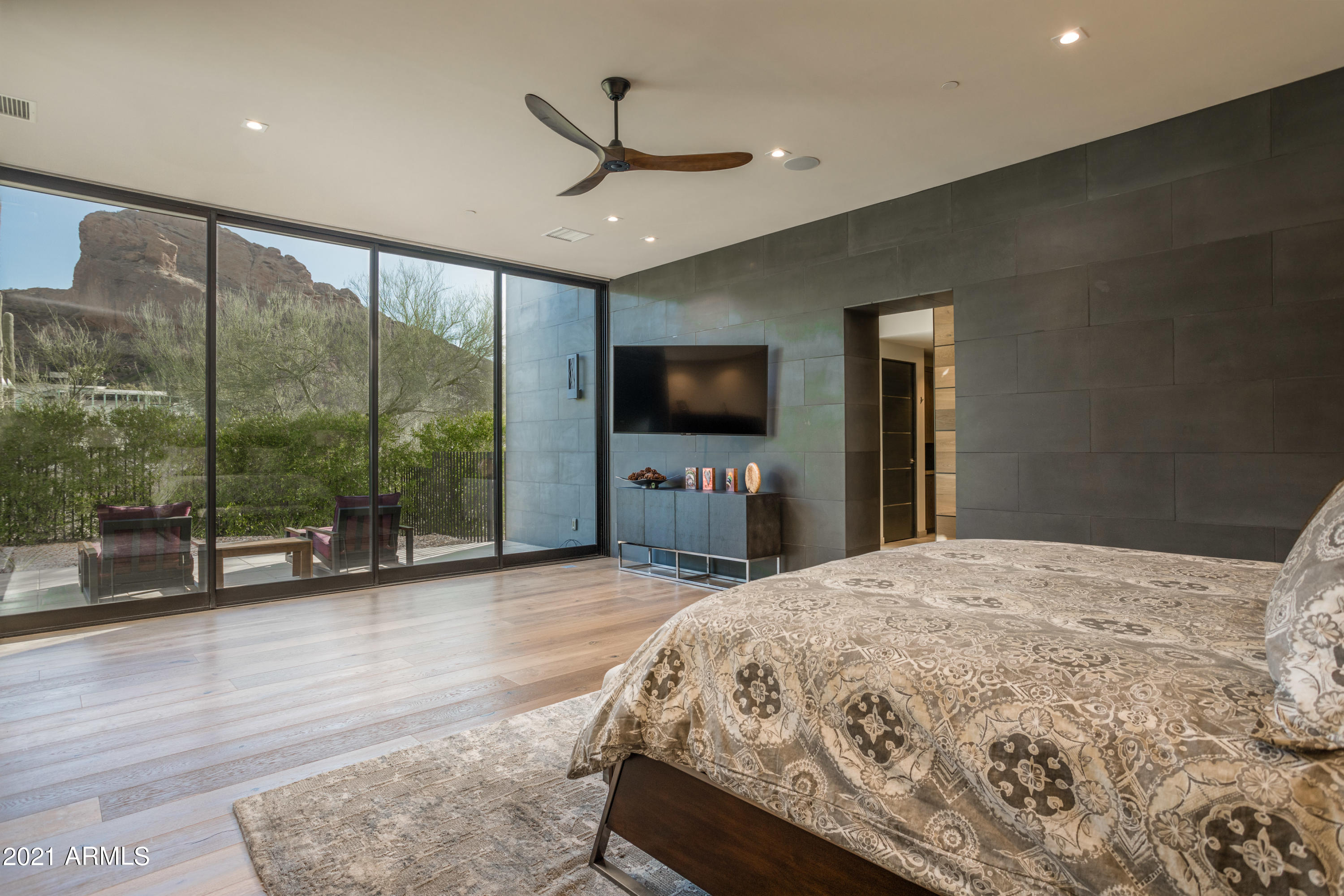 Paradise Valley - Residential