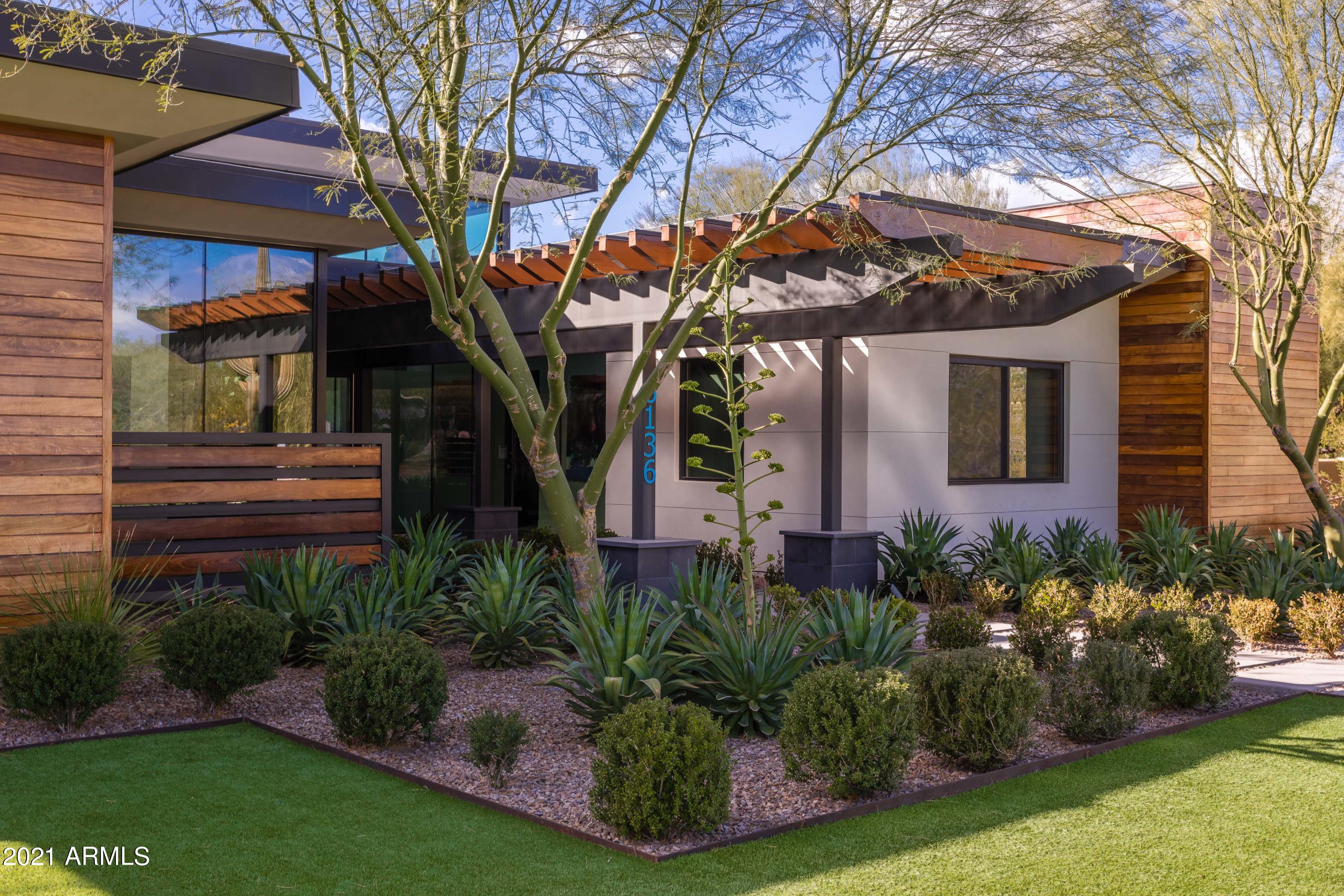 Paradise Valley - Residential