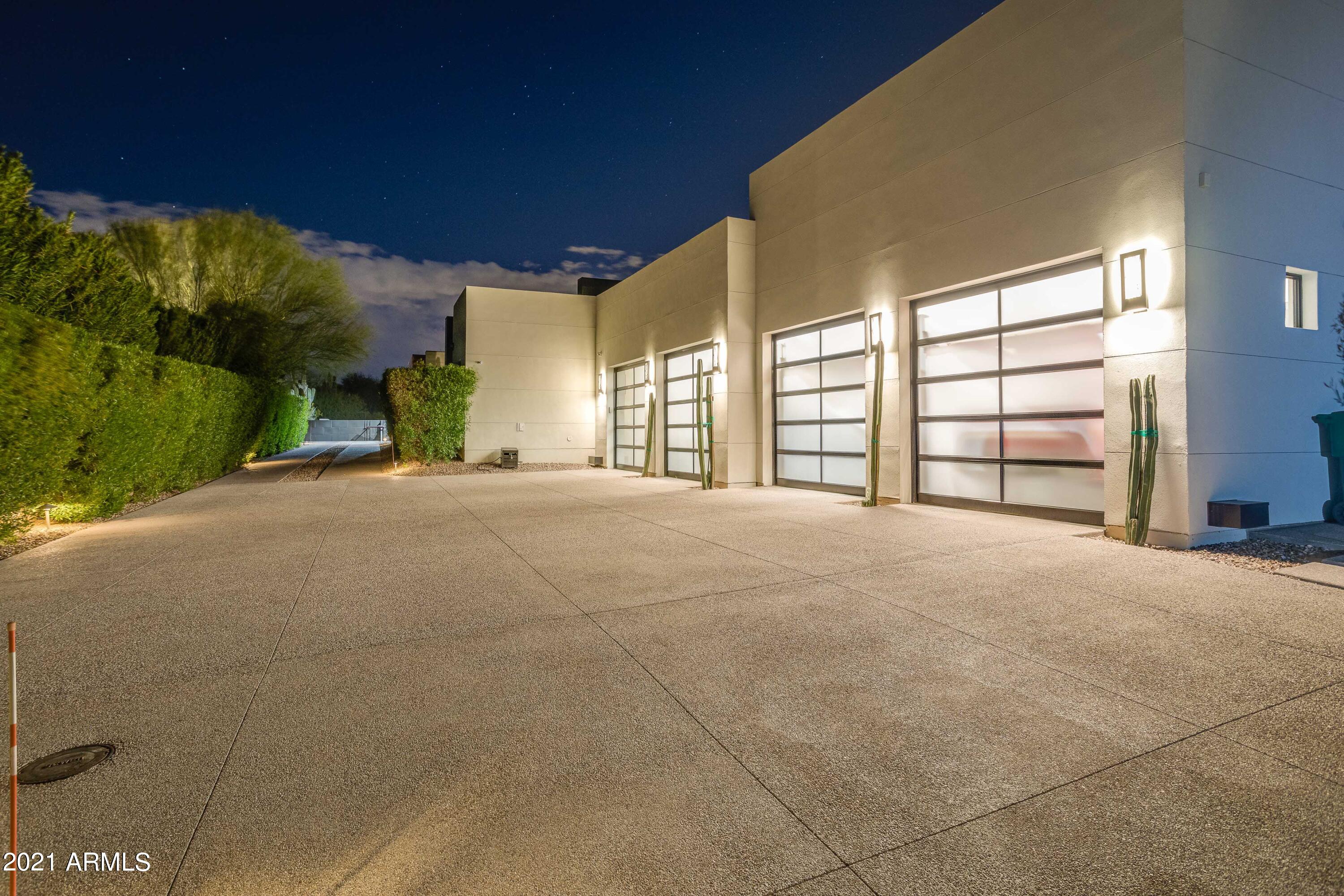 Paradise Valley - Residential