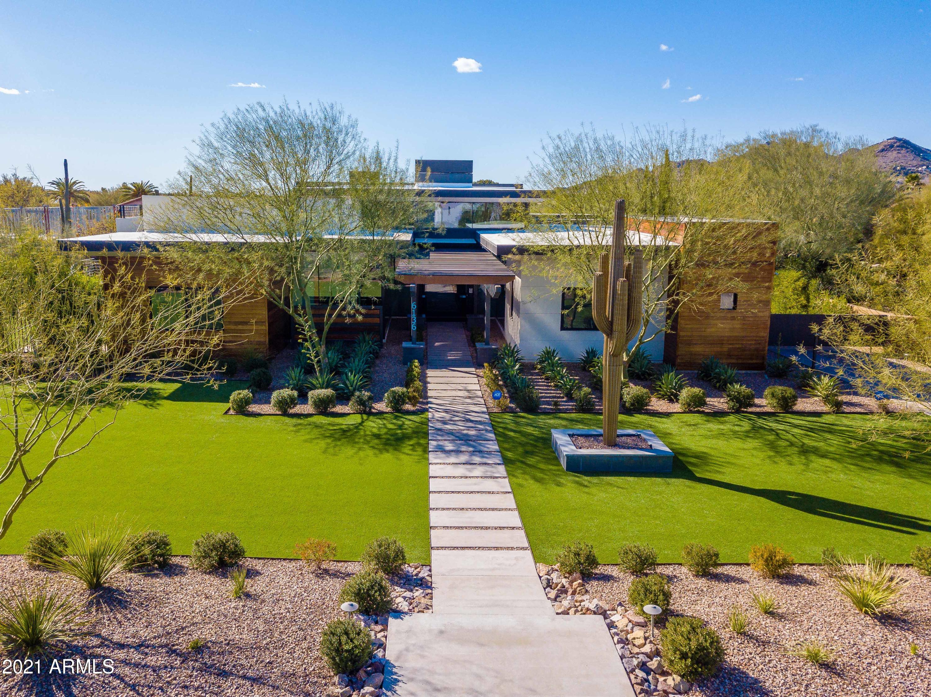 Paradise Valley - Residential