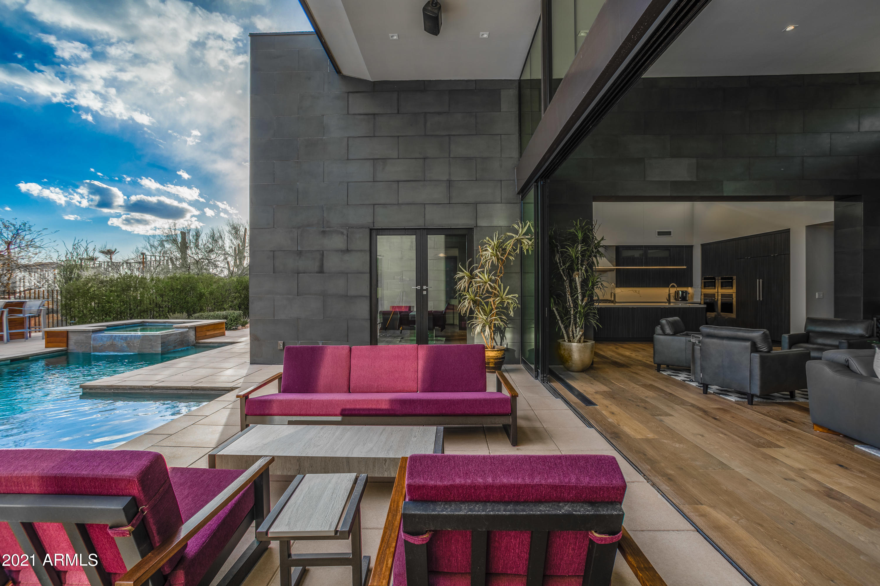 Paradise Valley - Residential