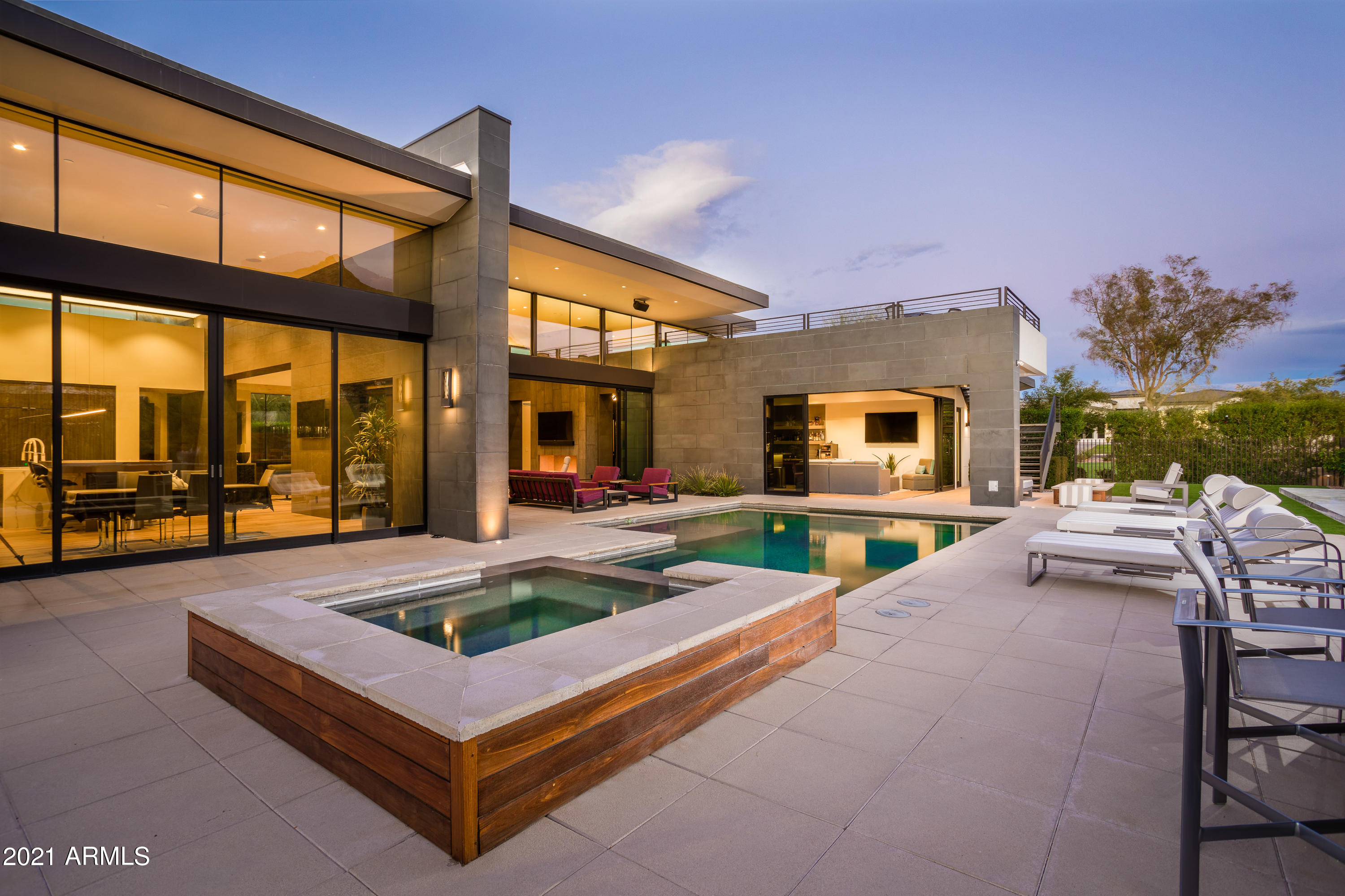 Paradise Valley - Residential