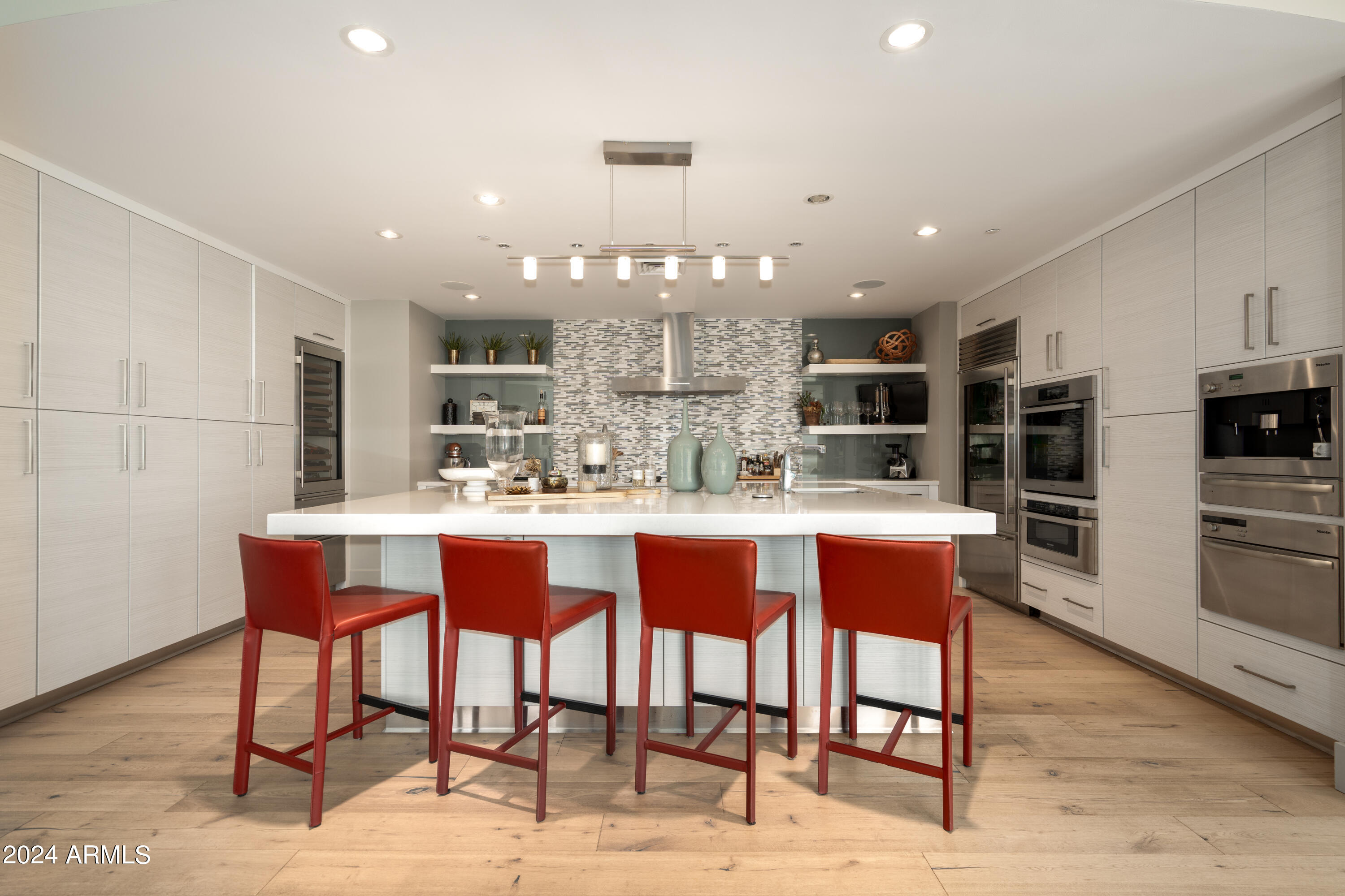 BRIDGEVIEW AT HAYDEN FERRY LAKESIDE CONDOMINIUM AM - Residential