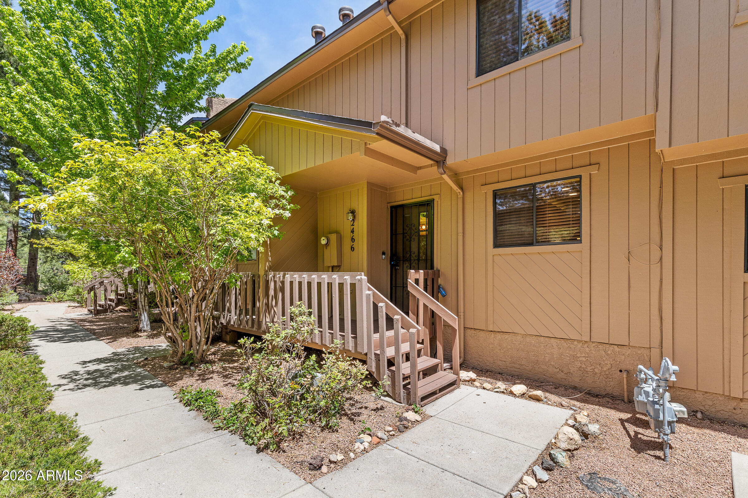 Elk Run Townhomes - Residential