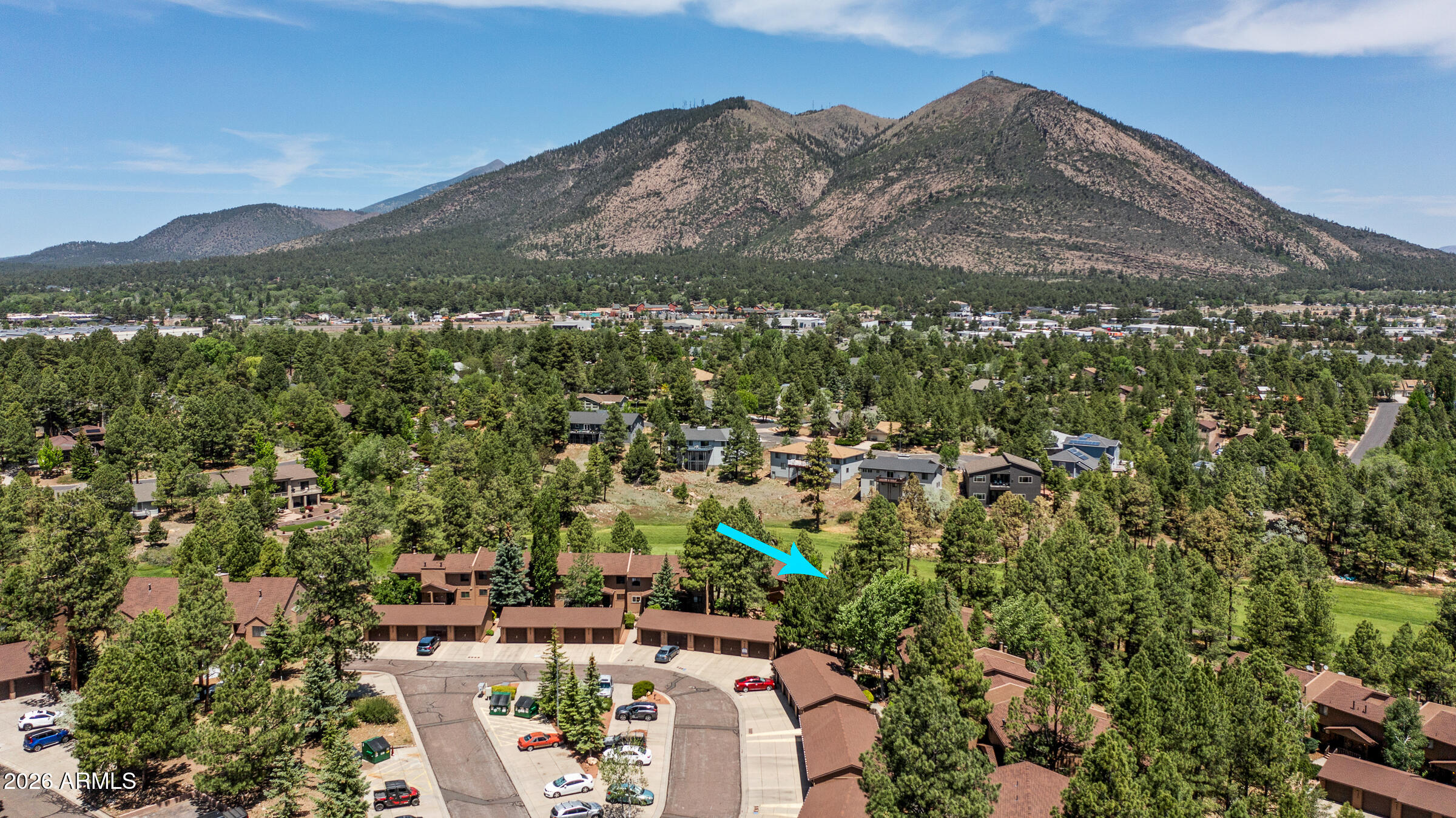 Elk Run Townhomes - Residential