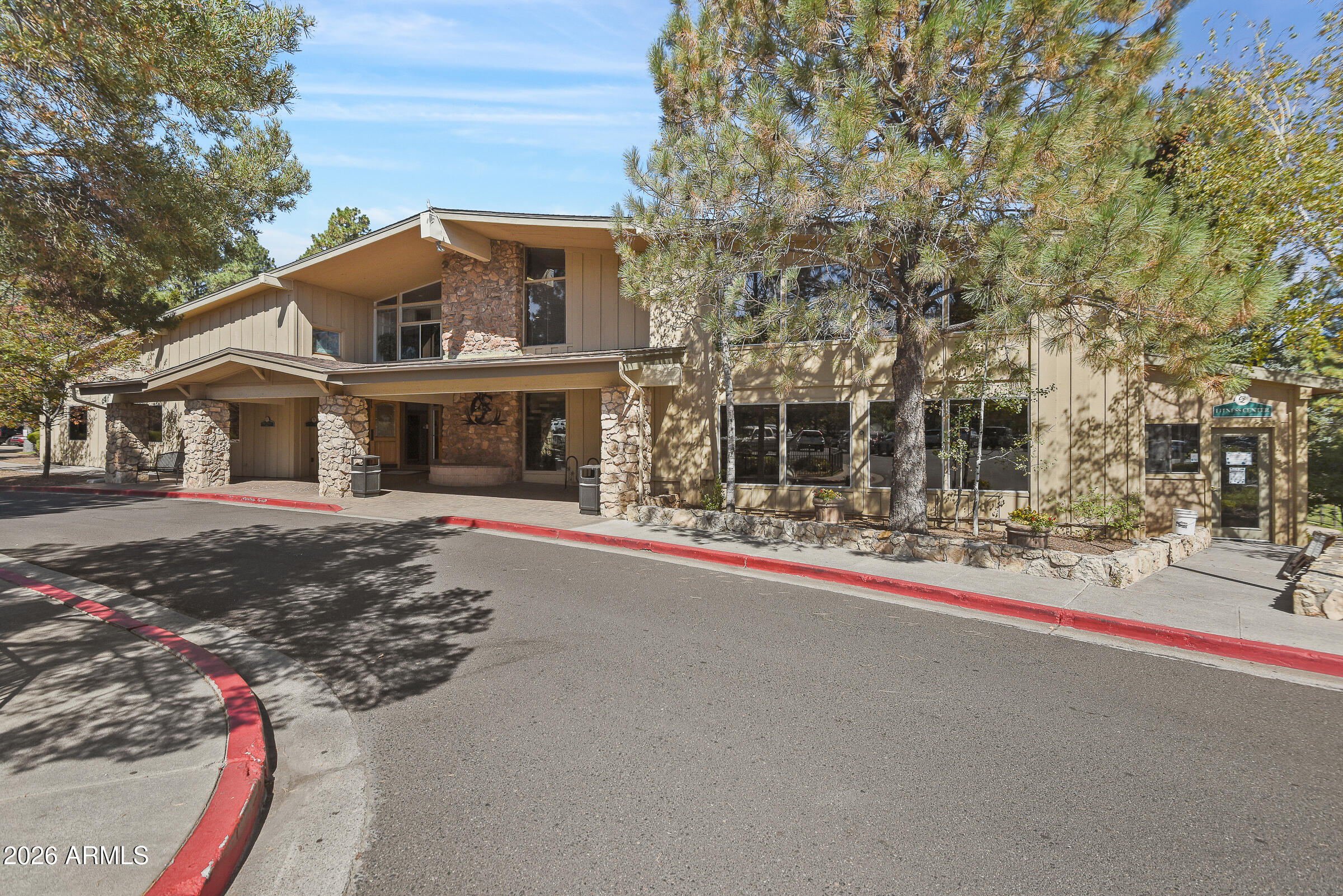 Elk Run Townhomes - Residential
