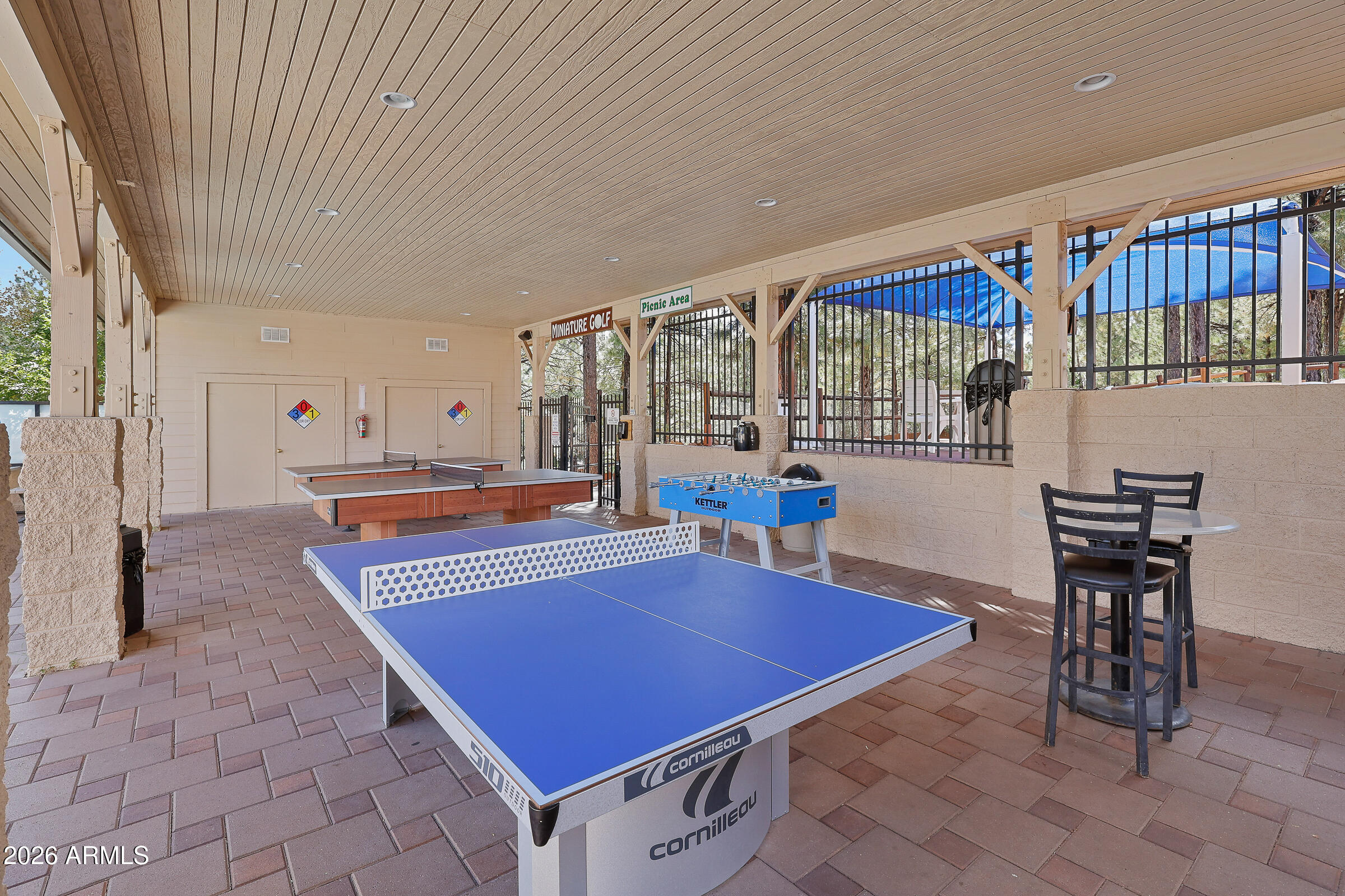 Elk Run Townhomes - Residential