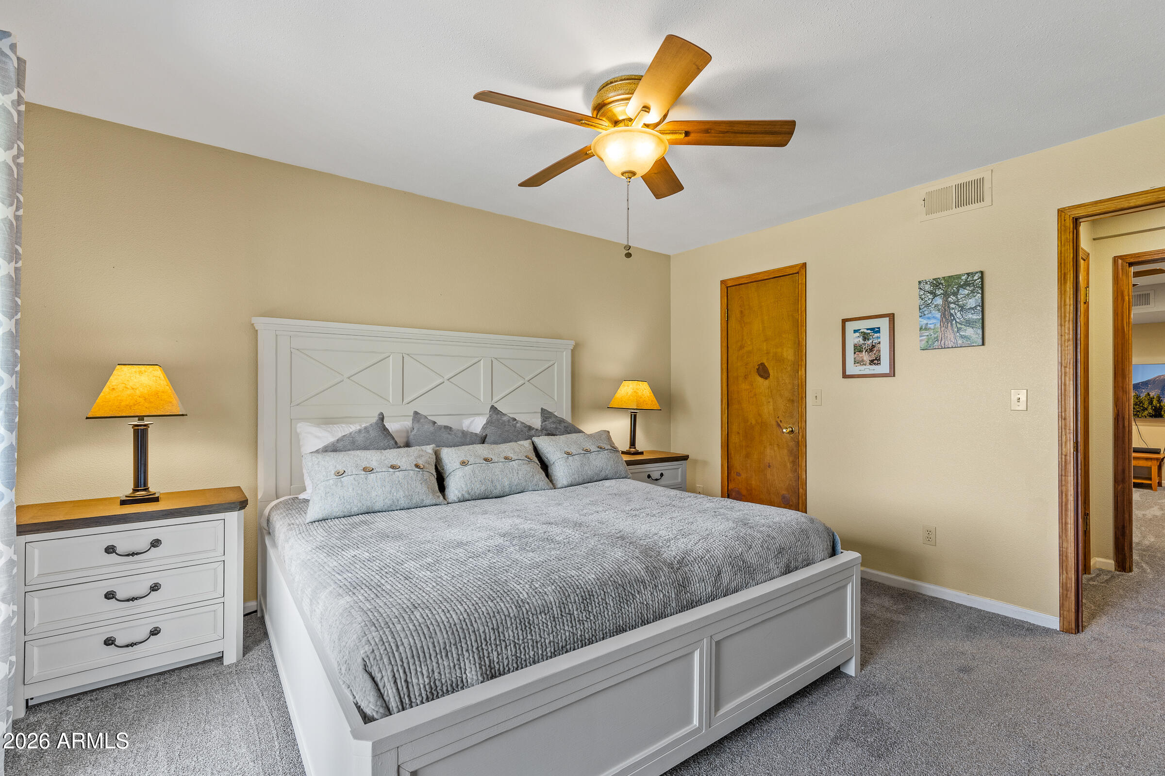 Elk Run Townhomes - Residential