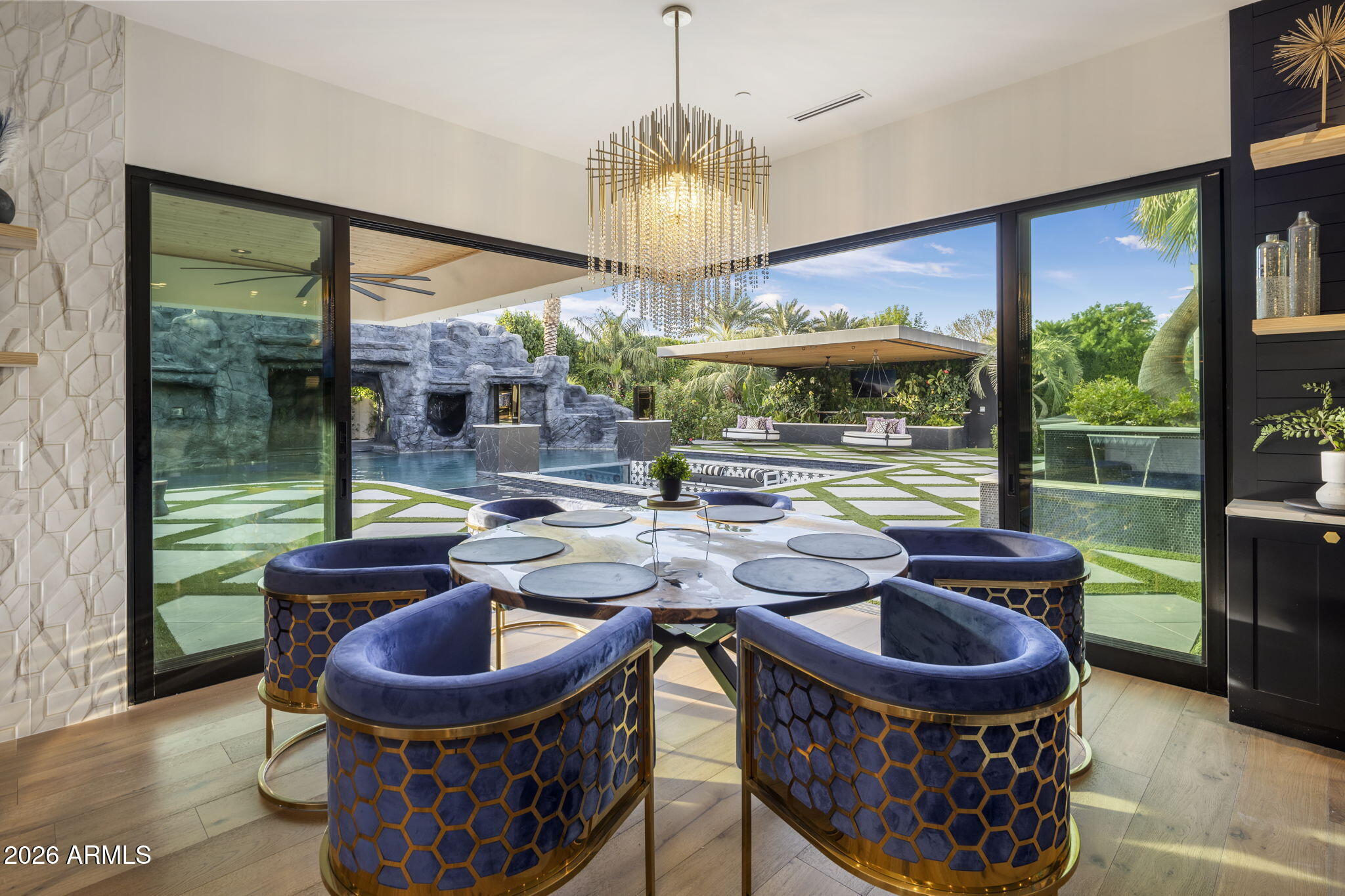 POCO BUENO RANCHOS - Residential