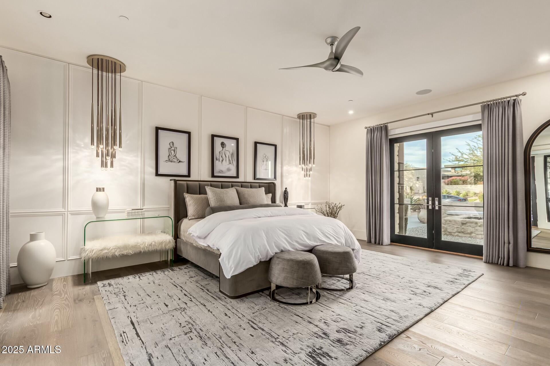 WHITE HORSE - Residential