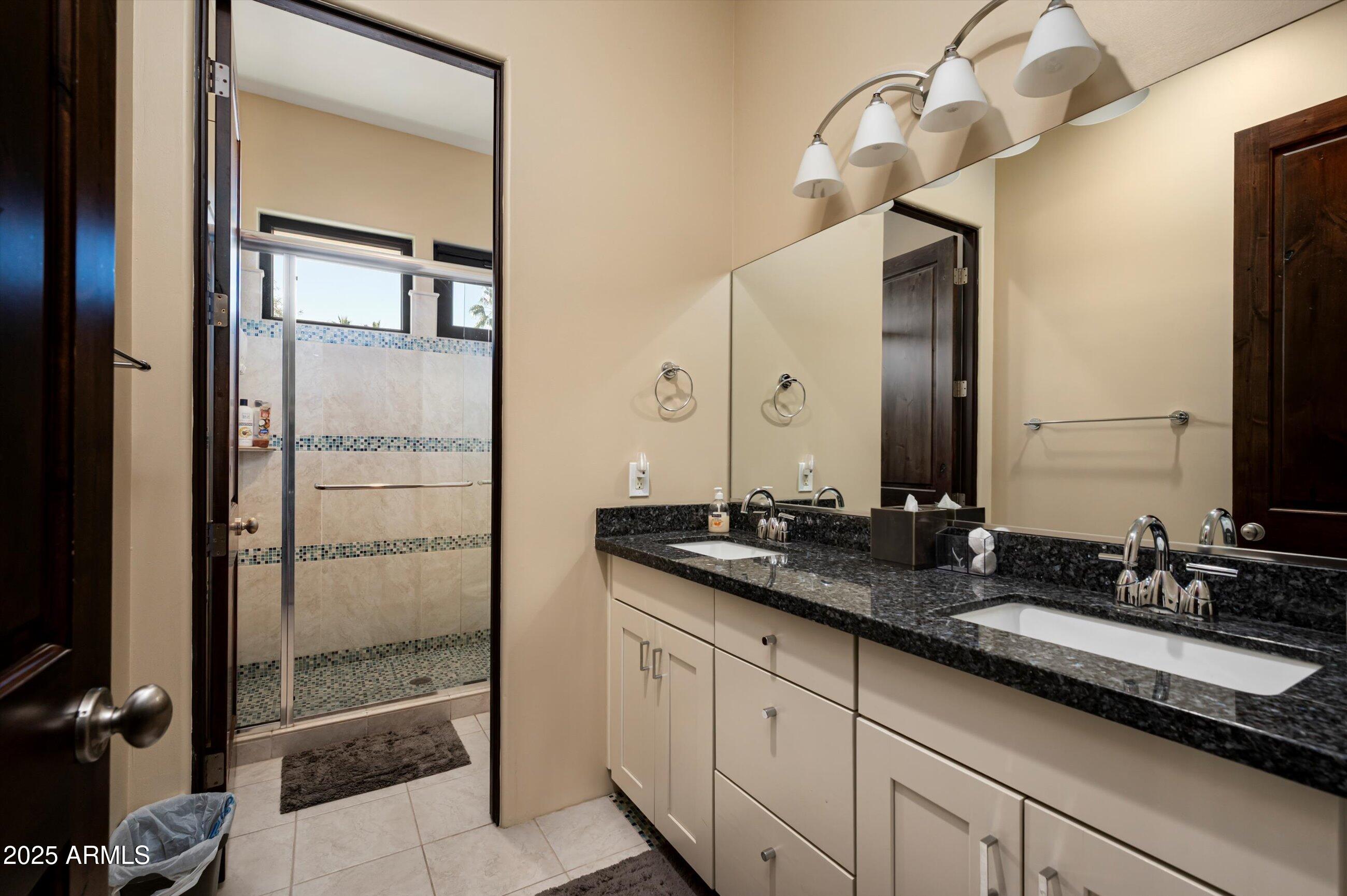SUNDOWN RANCHOS - Residential