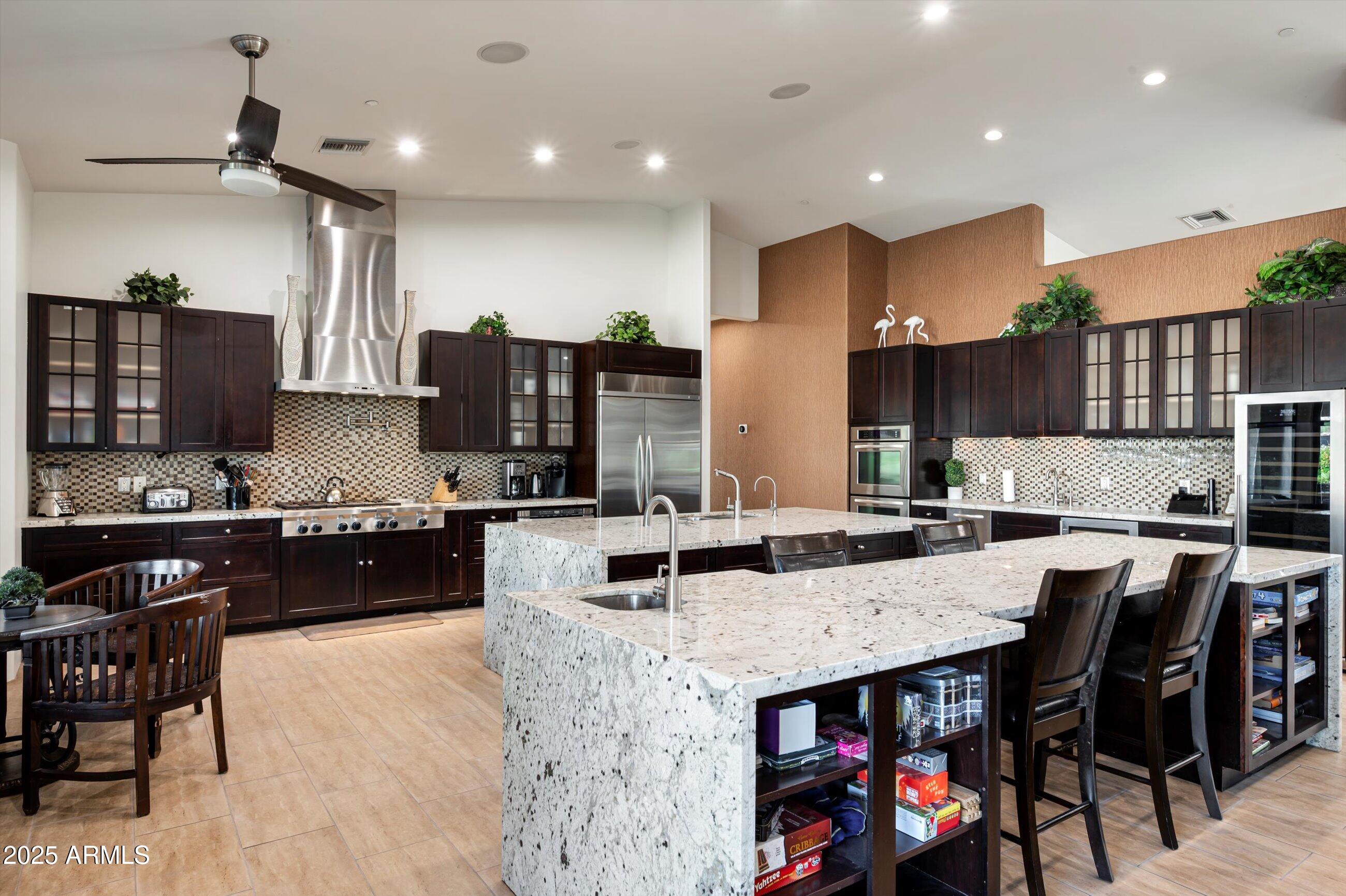 SUNDOWN RANCHOS - Residential