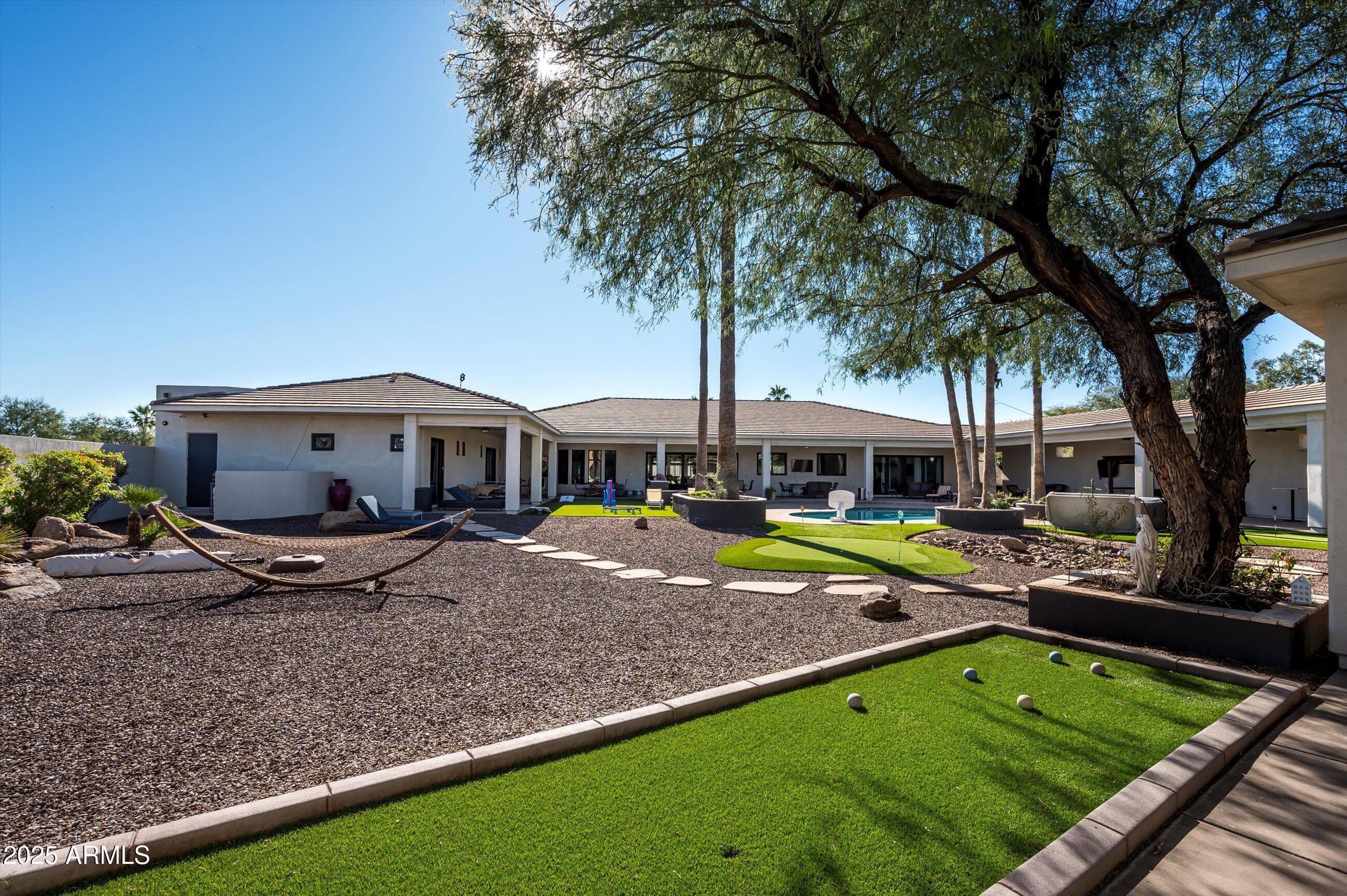 SUNDOWN RANCHOS - Residential