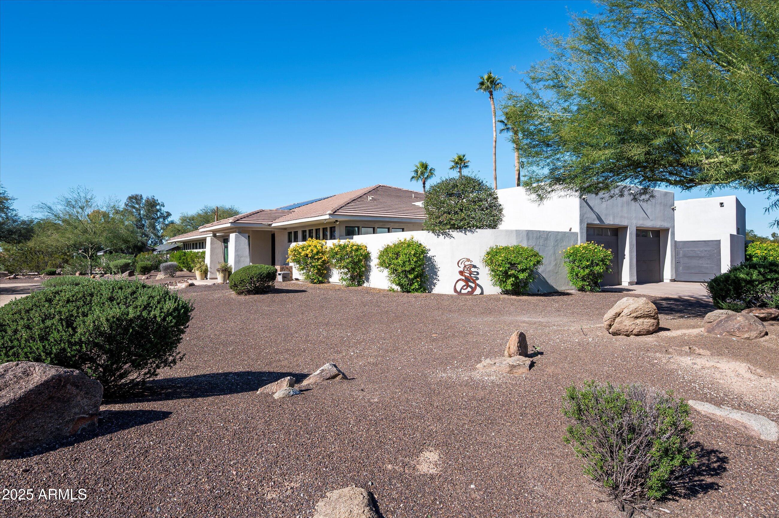 SUNDOWN RANCHOS - Residential