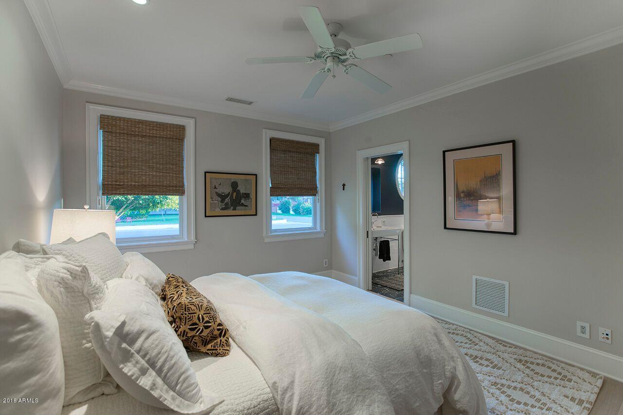 CAMELVIEW - Residential
