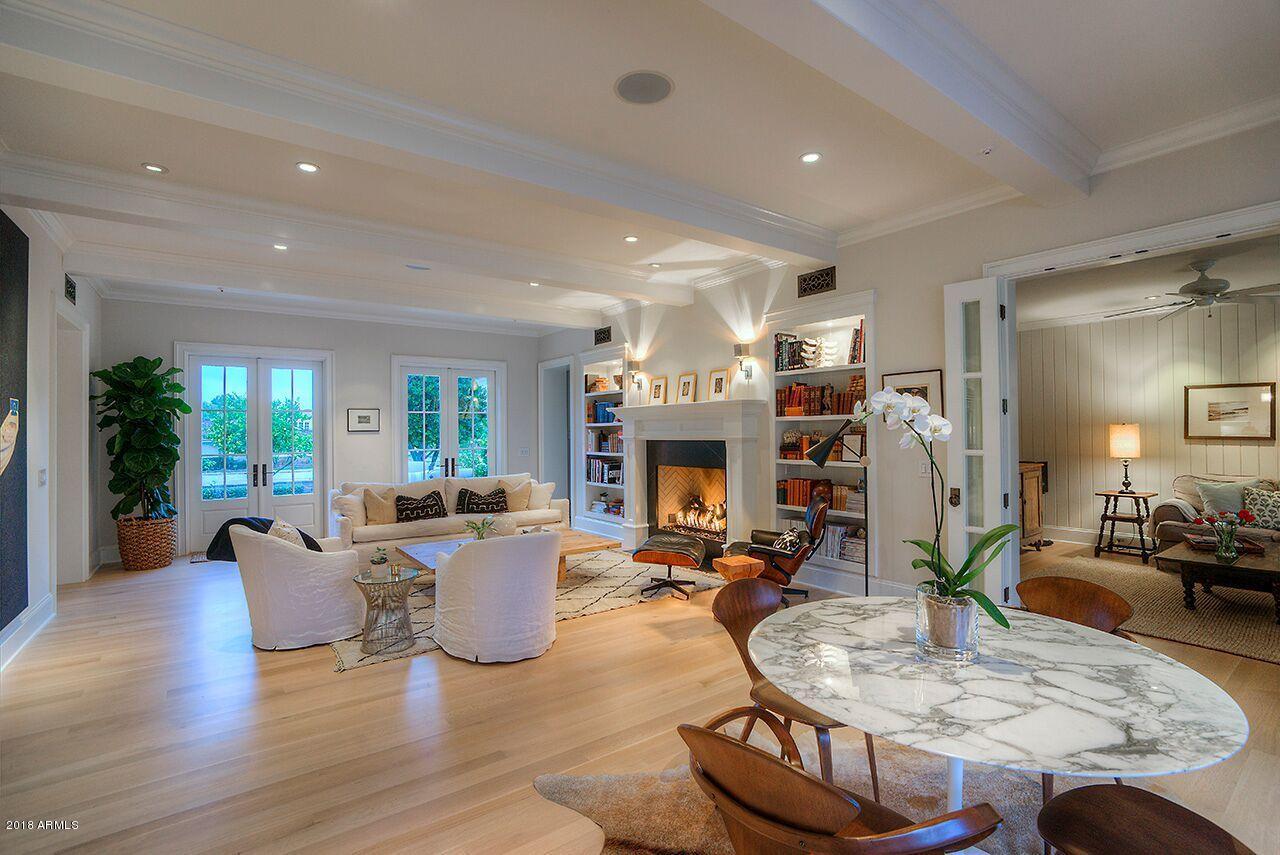 CAMELVIEW - Residential