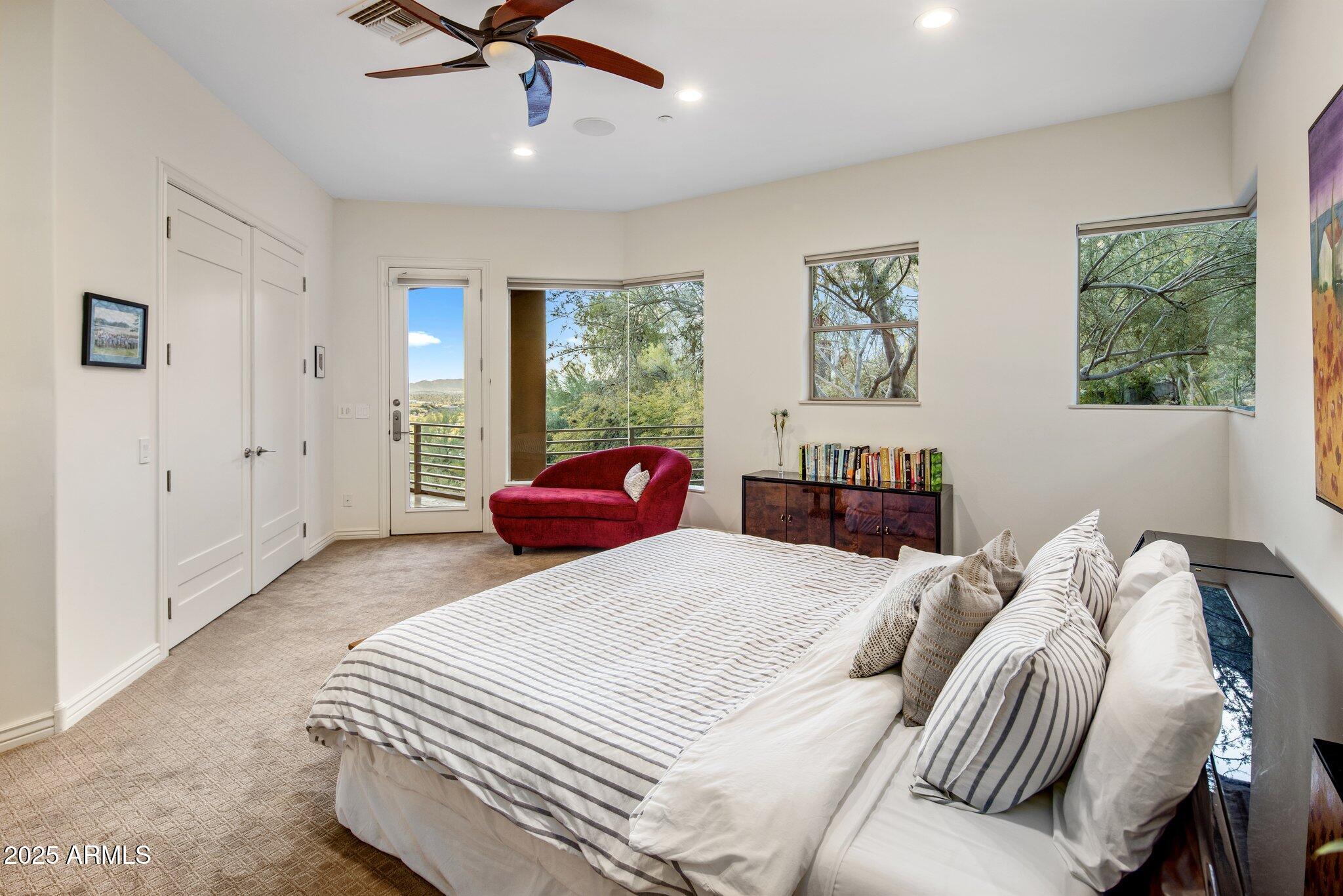 PARADISE HILLS ESTATES - Residential