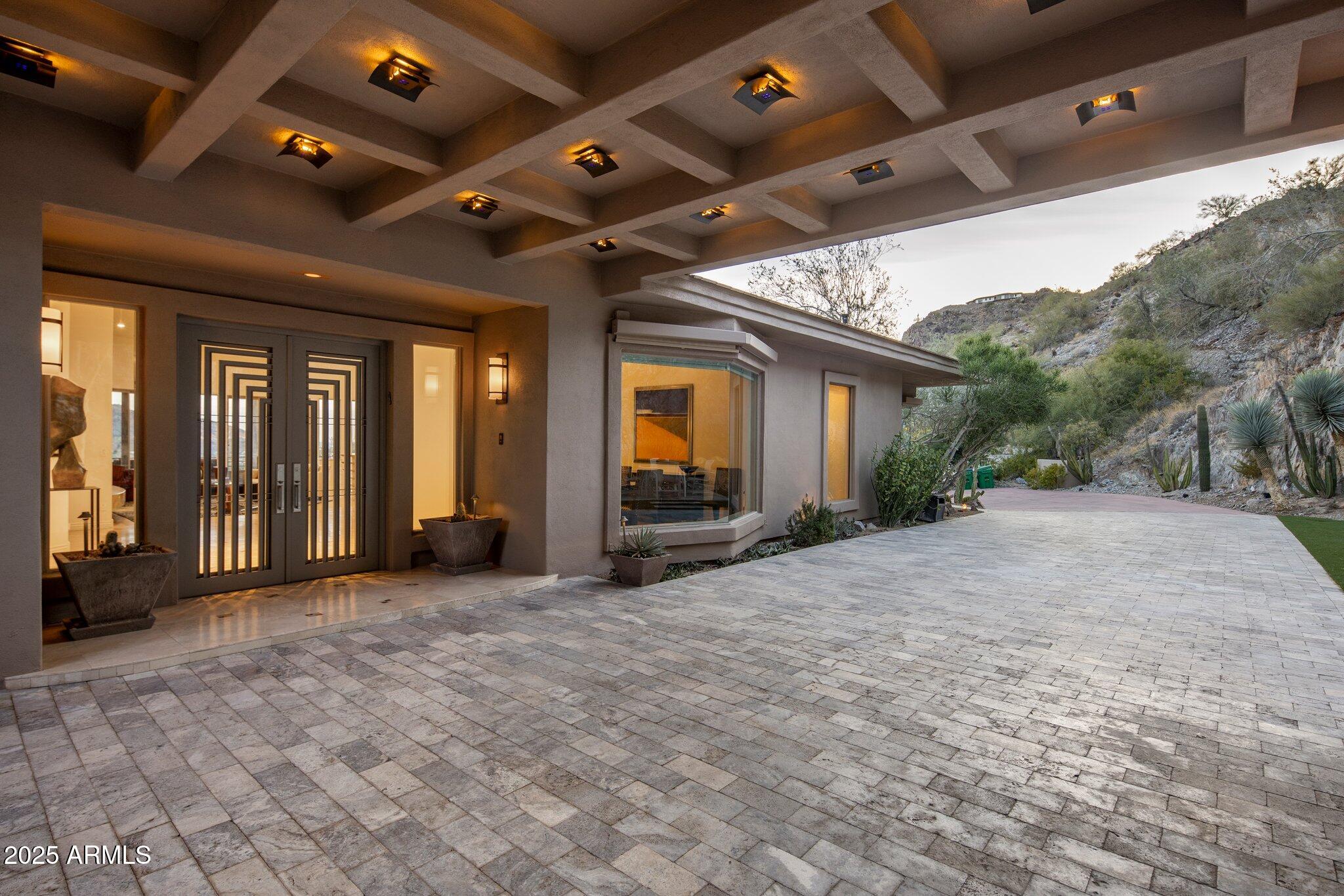 PARADISE HILLS ESTATES - Residential