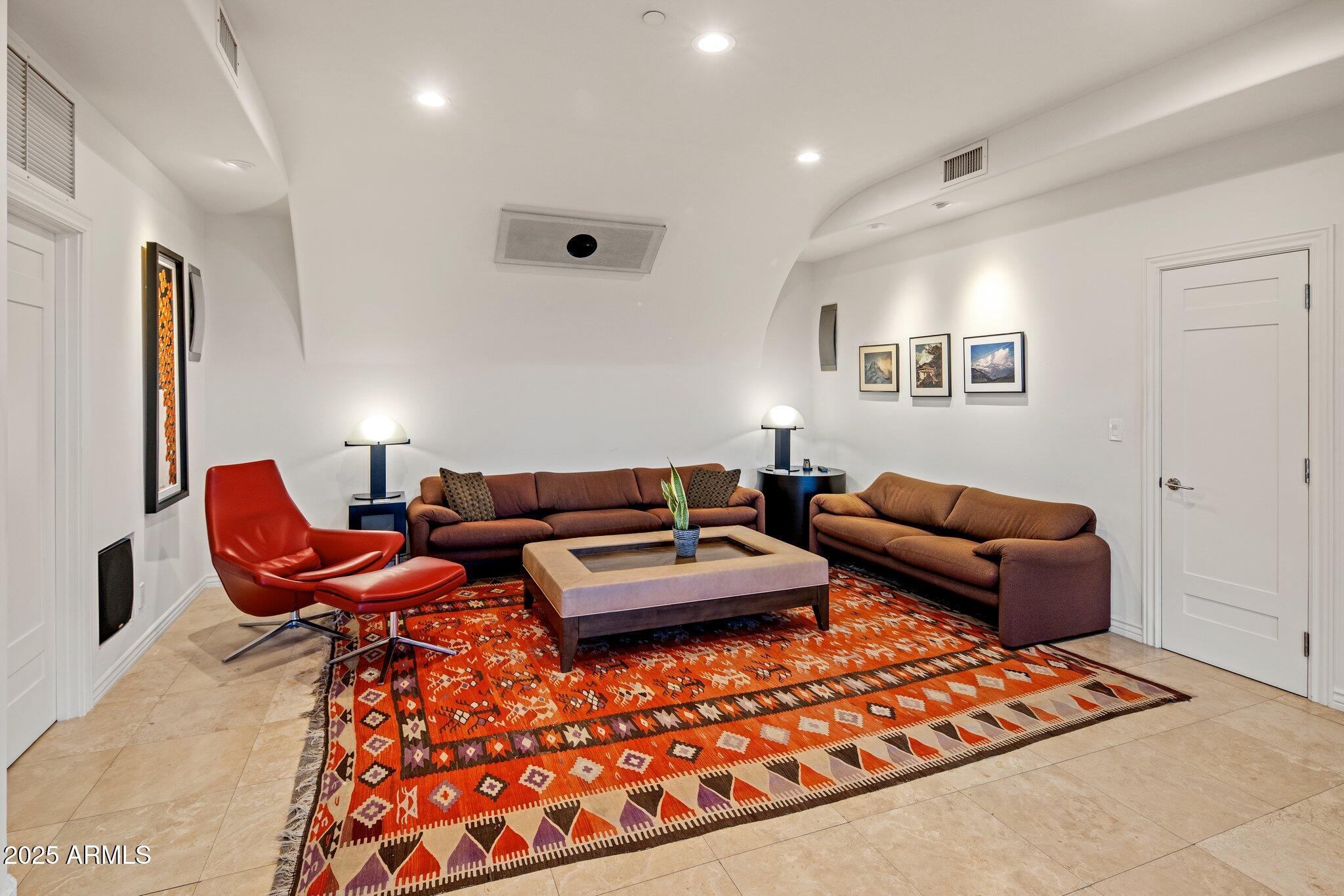 PARADISE HILLS ESTATES - Residential