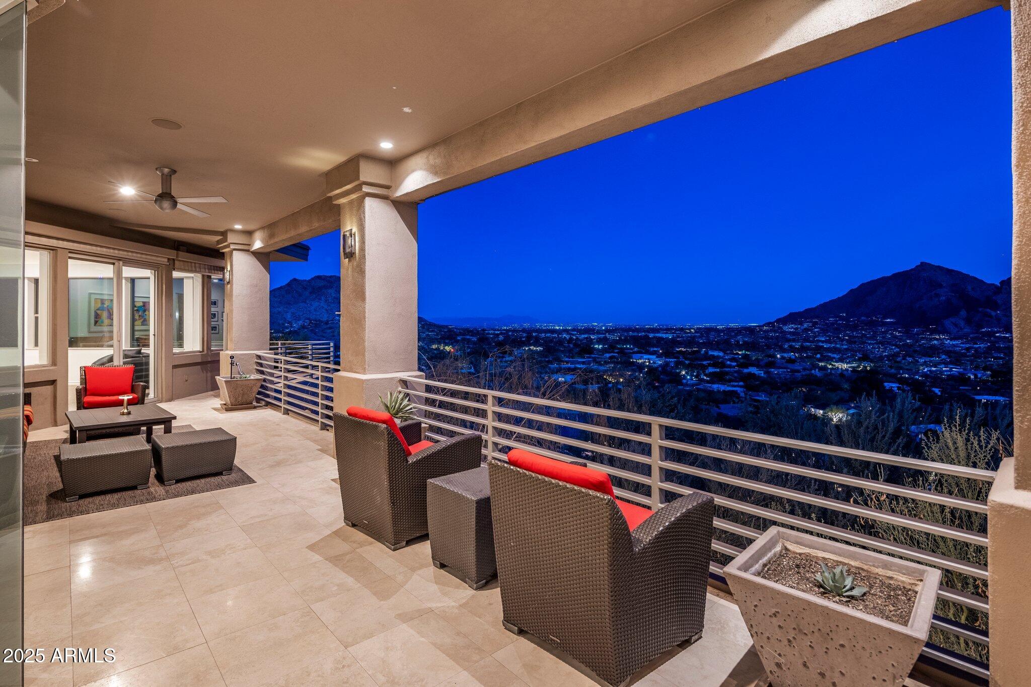 PARADISE HILLS ESTATES - Residential