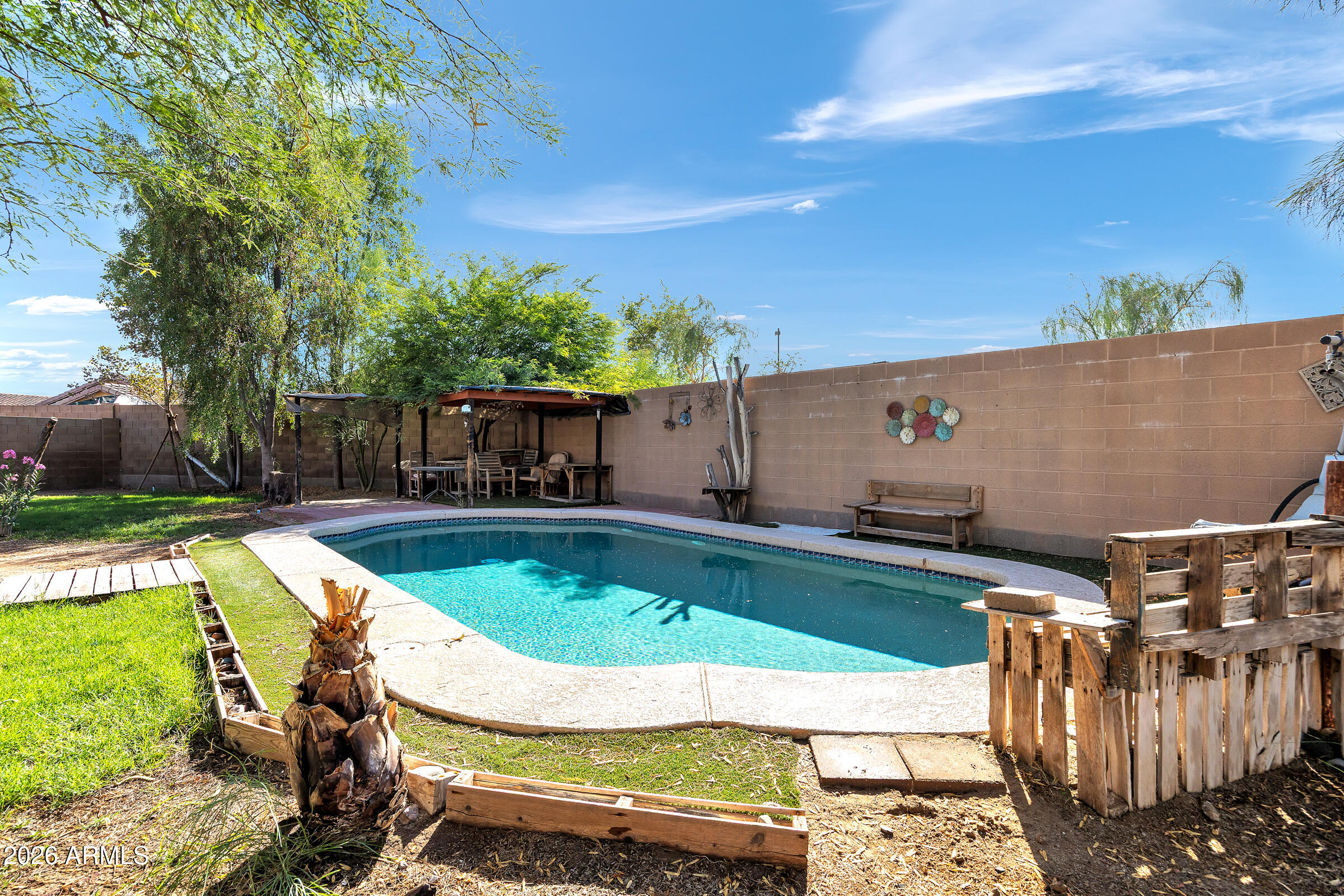 DOVE COVE ESTATES AMD - Residential