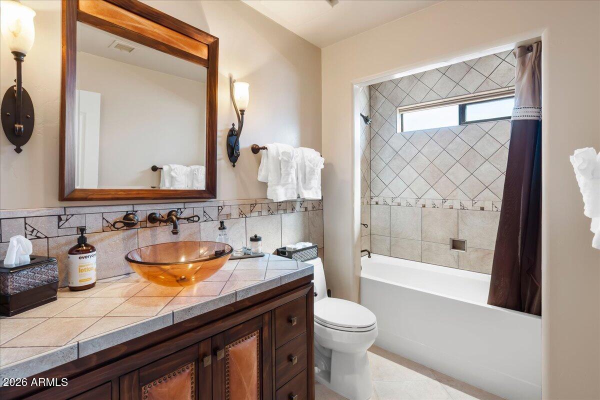 OAK CREEK COUNTRY CLUB ESTATES UNIT 2 - Residential