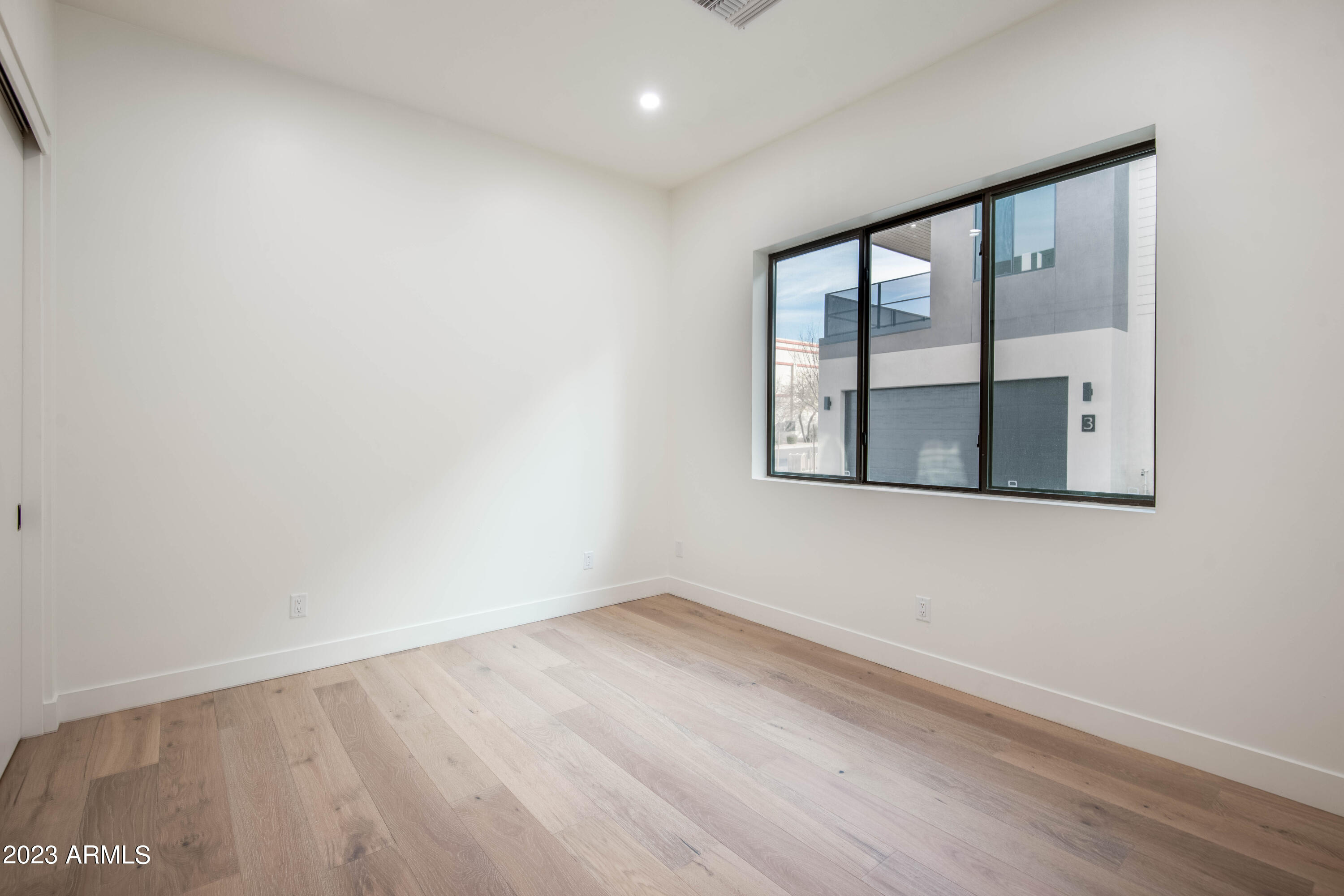 Lamar Townhomes - Residential Income